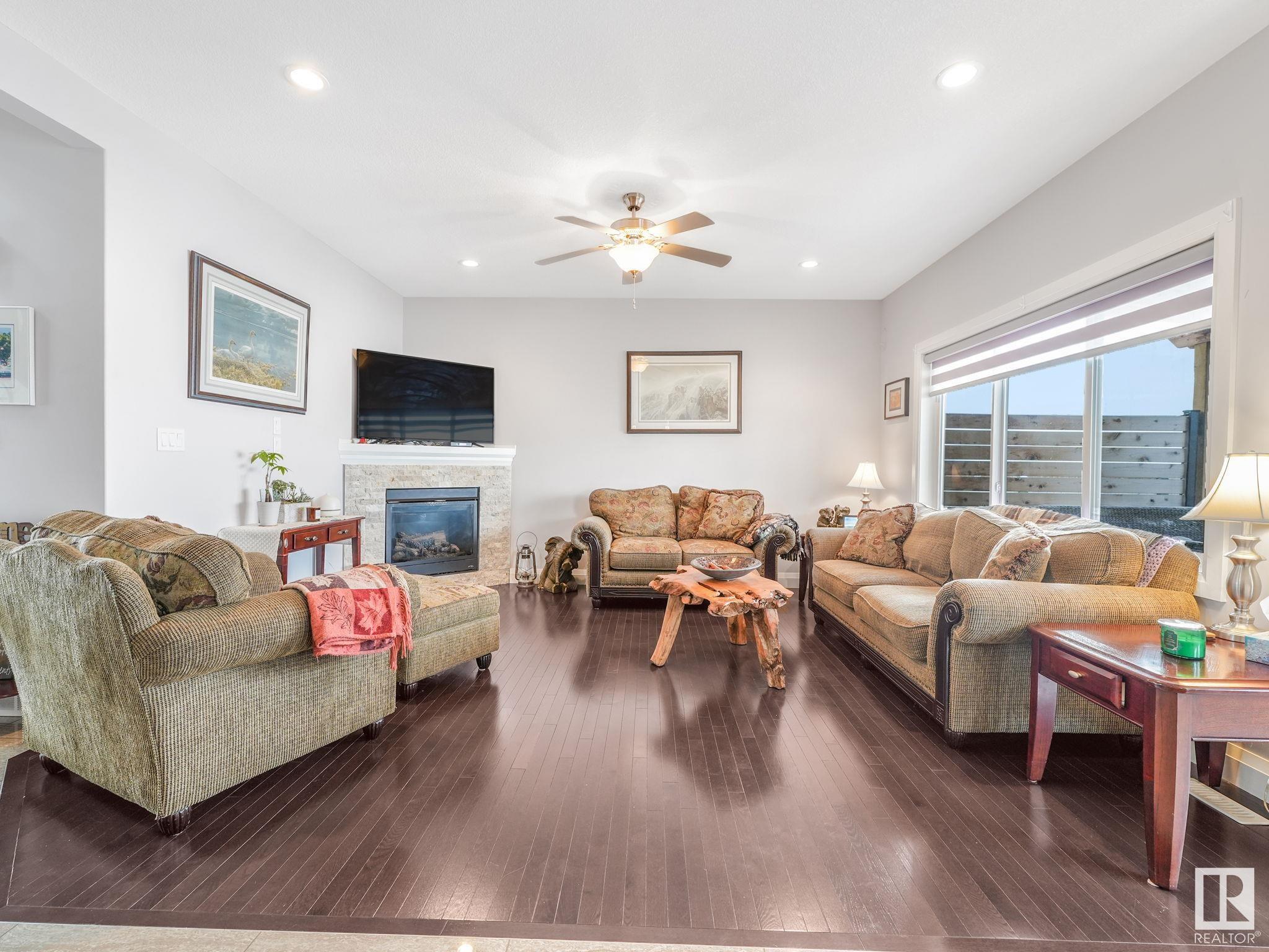      99 LAMPLIGHT DR , Spruce Grove,  ,T7X 0G8 ;  Listing Number: MLS E4418756