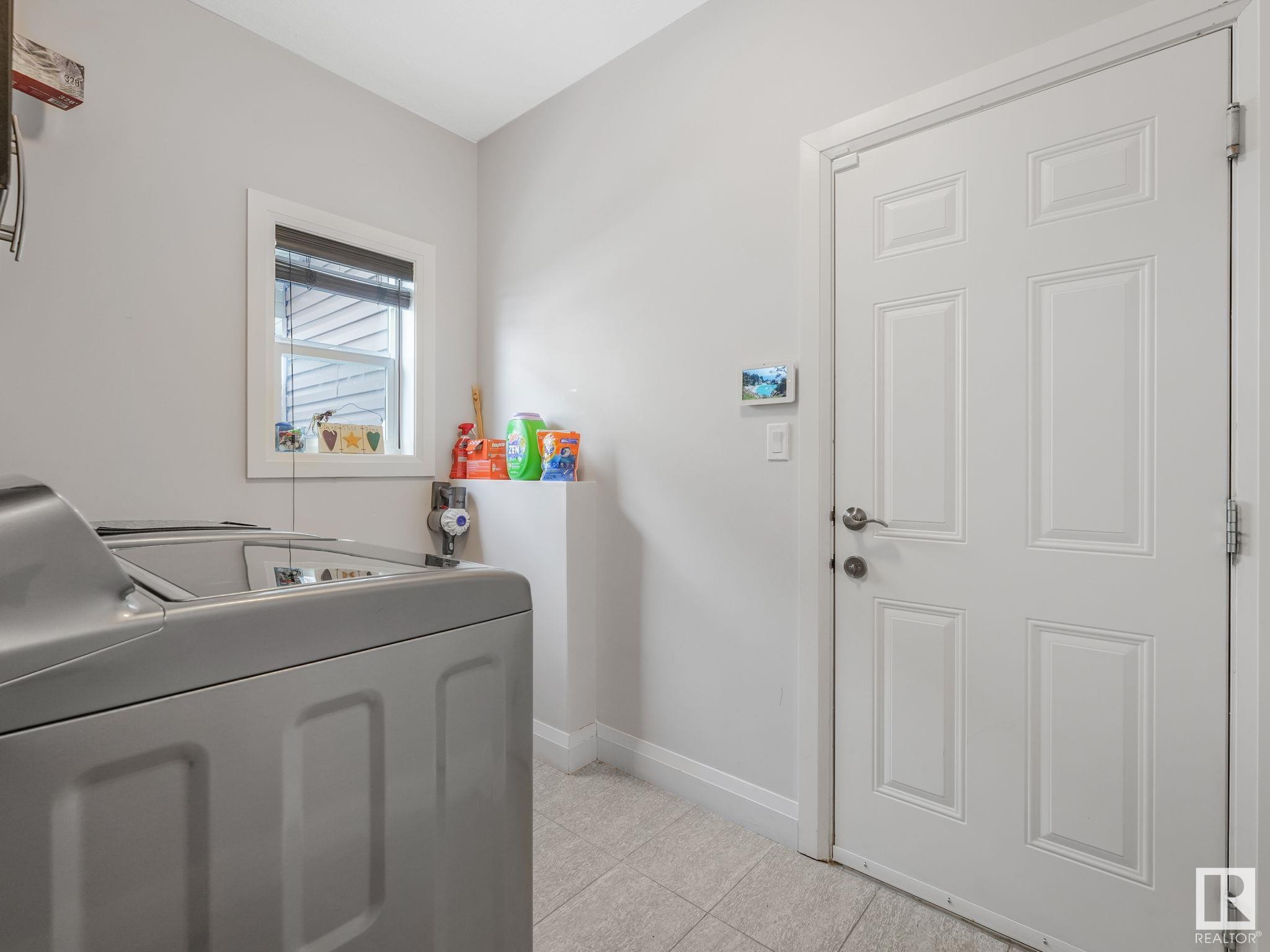      99 LAMPLIGHT DR , Spruce Grove,  ,T7X 0G8 ;  Listing Number: MLS E4418756