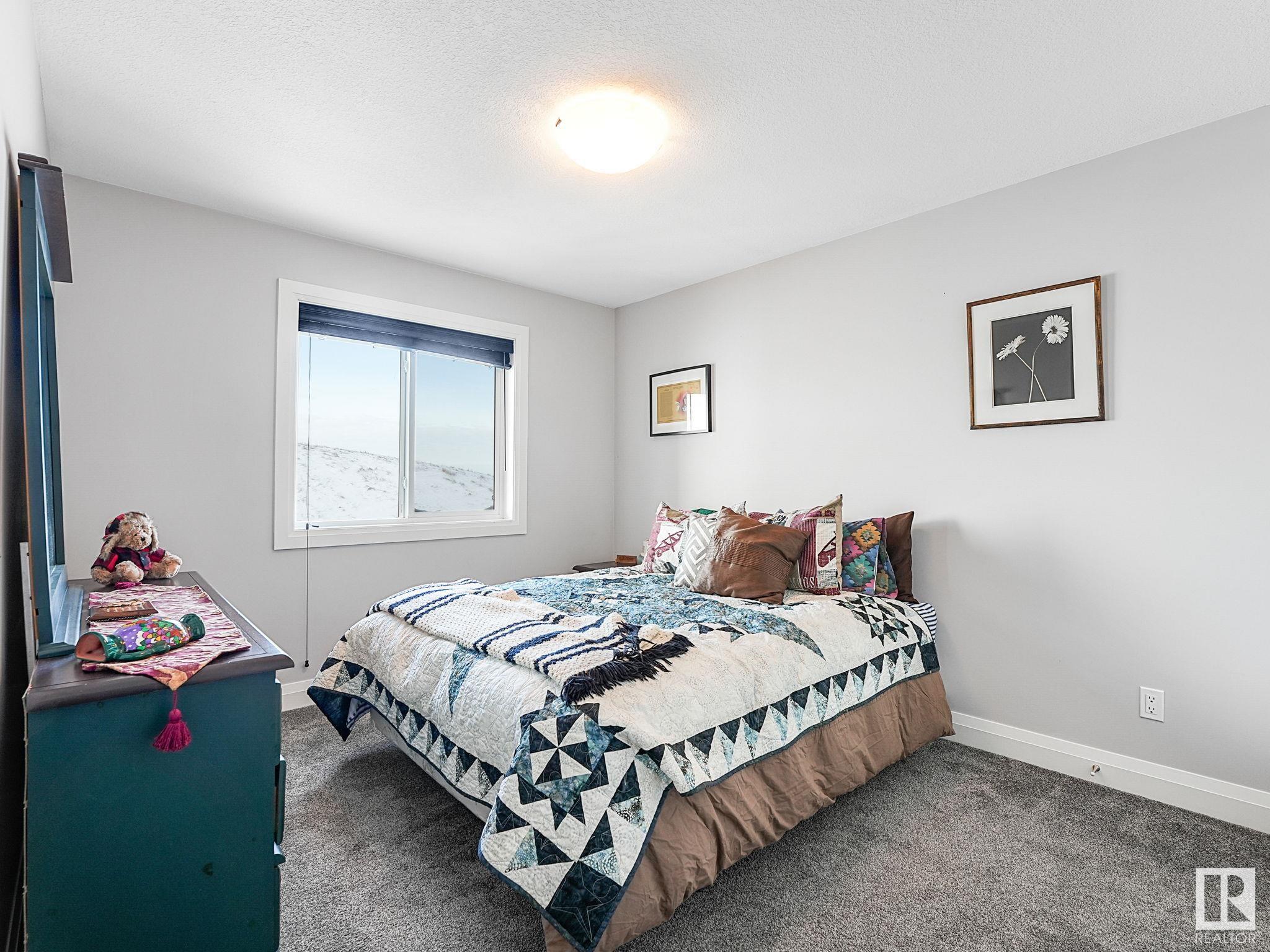      99 LAMPLIGHT DR , Spruce Grove,  ,T7X 0G8 ;  Listing Number: MLS E4418756