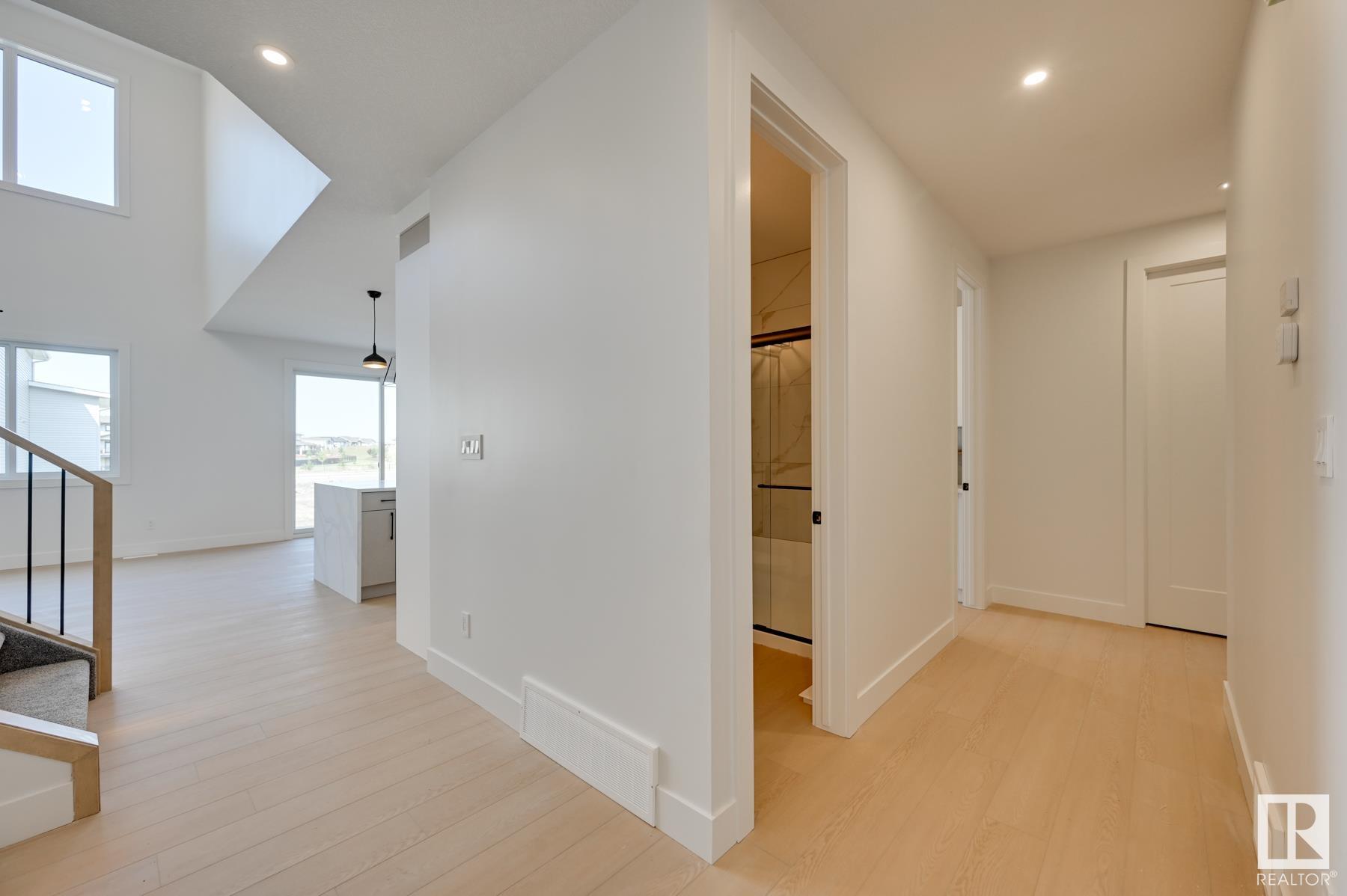      281 Meadowview DR , Fort Saskatchewan,  ,T8L 1Y4 ;  Listing Number: MLS E4418760