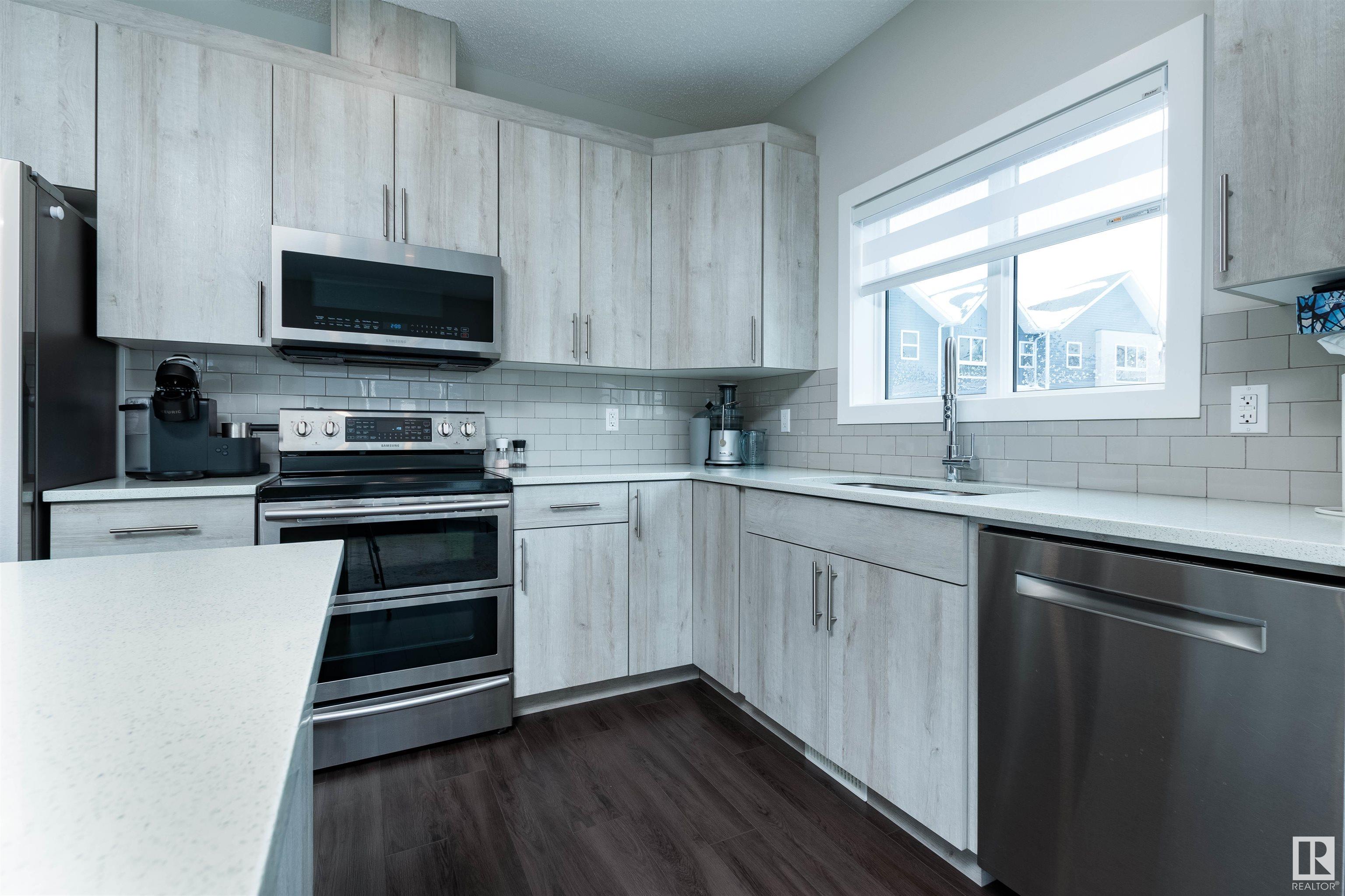      #1 979 CRYSTALLINA NERA WY NW , Edmonton,  ,T5Z 0N6 ;  Listing Number: MLS E4418765