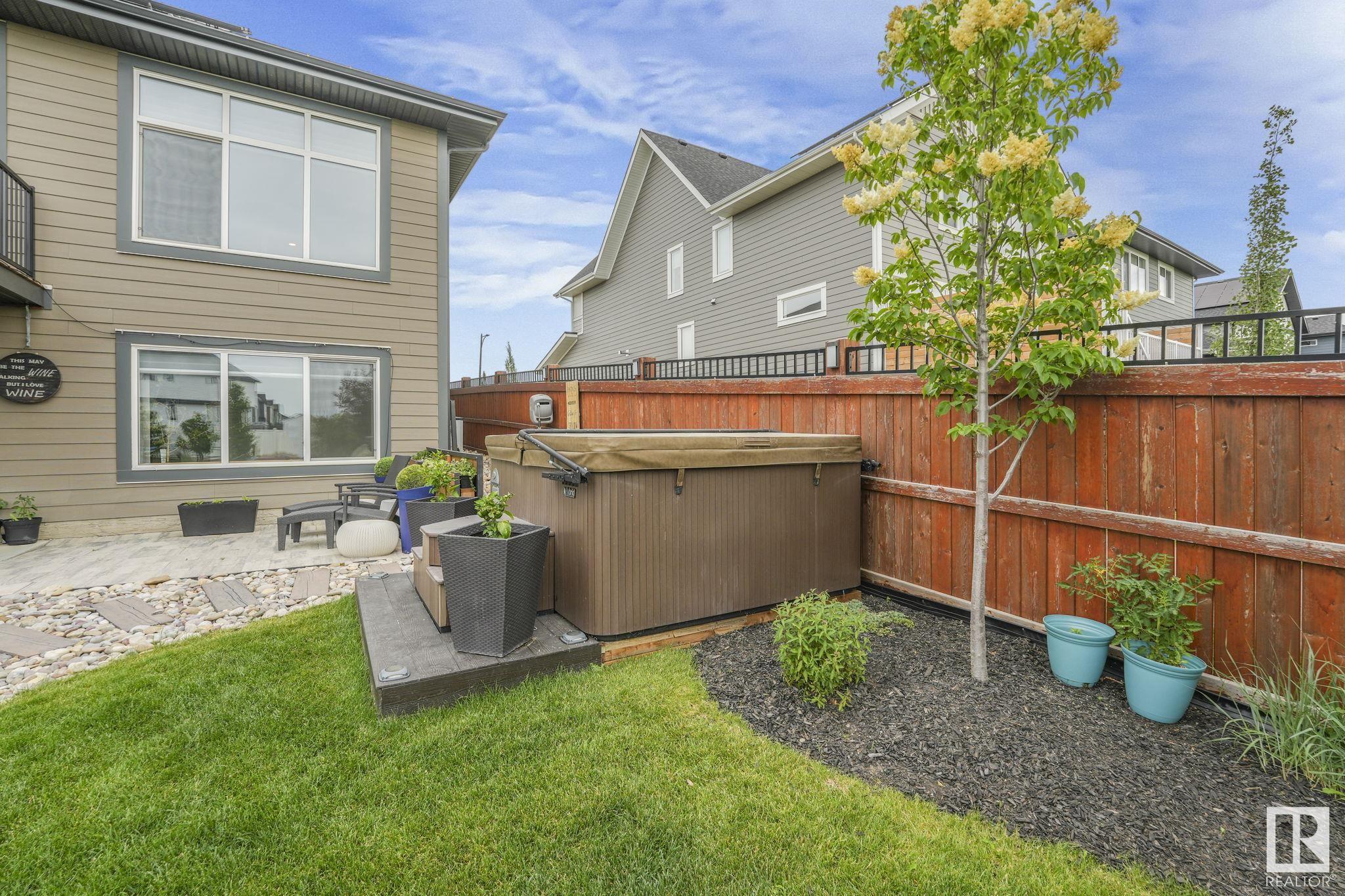      122 EDGEWATER CI , Leduc,  ,T9E 1K5 ;  Listing Number: MLS E4418774