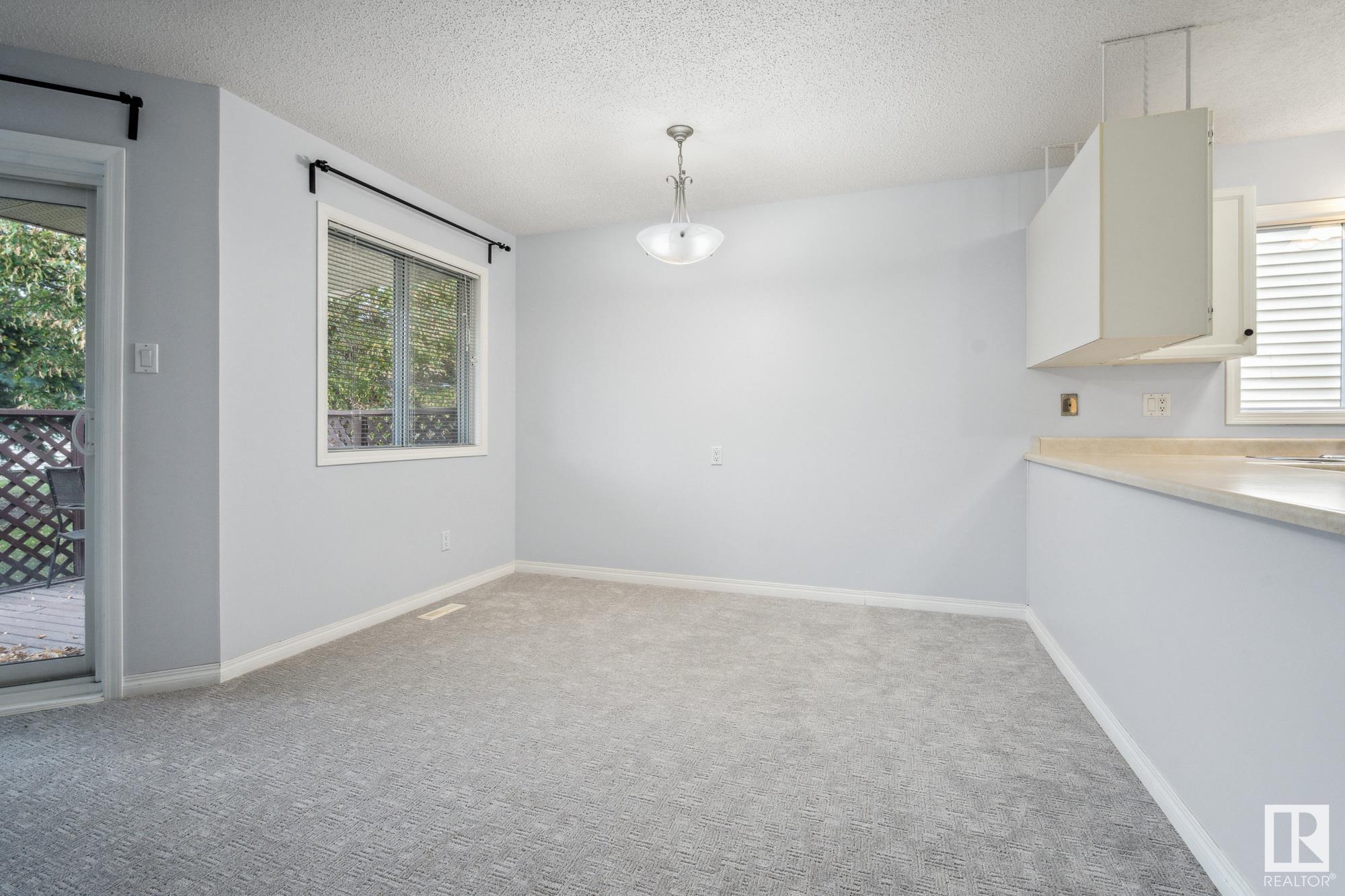      10818 11 AV NW , Edmonton,  ,T6J 6J1 ;  Listing Number: MLS E4418778