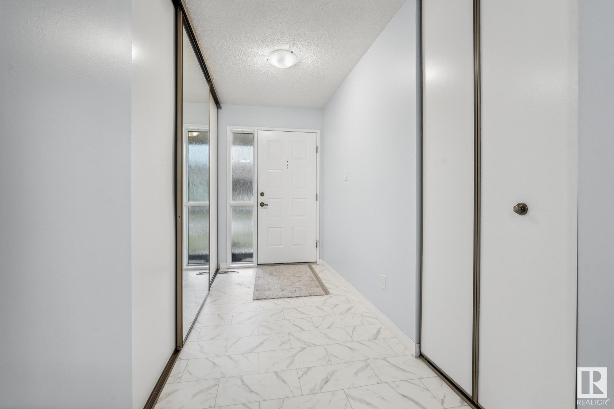      10818 11 AV NW , Edmonton,  ,T6J 6J1 ;  Listing Number: MLS E4418778