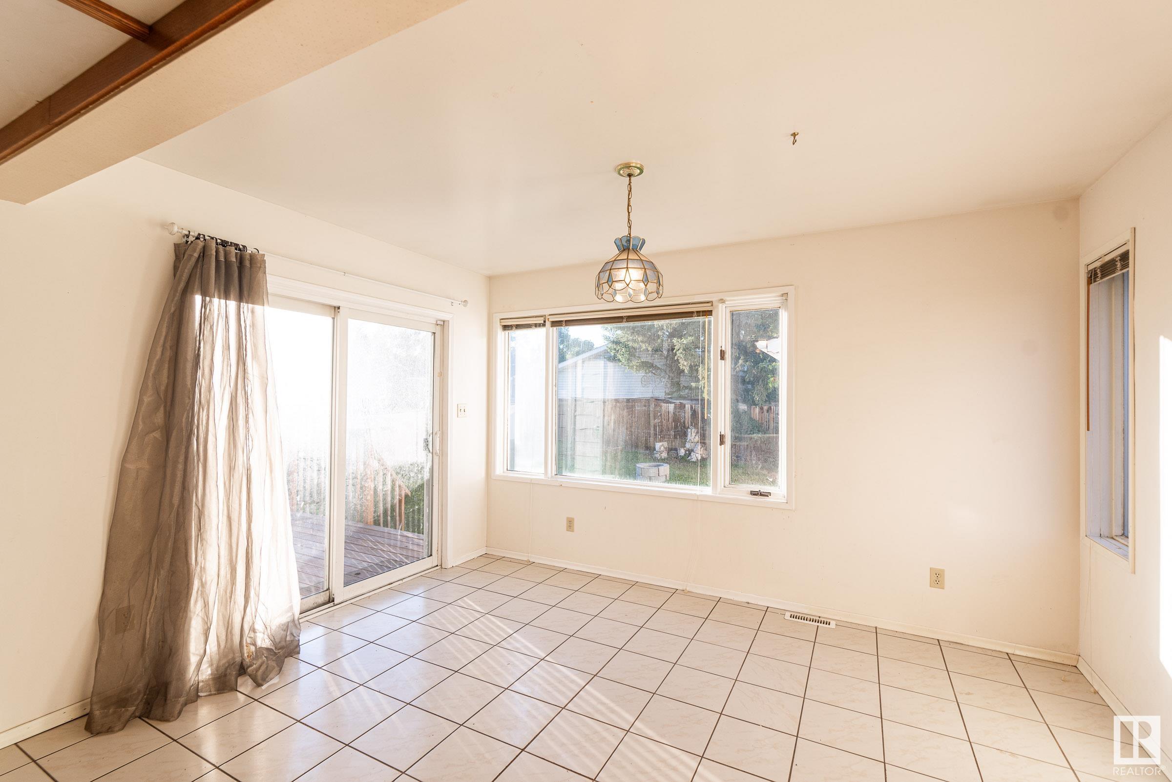      47 LINWOOD CR , St. Albert,  ,T8N 1P6 ;  Listing Number: MLS E4418791
