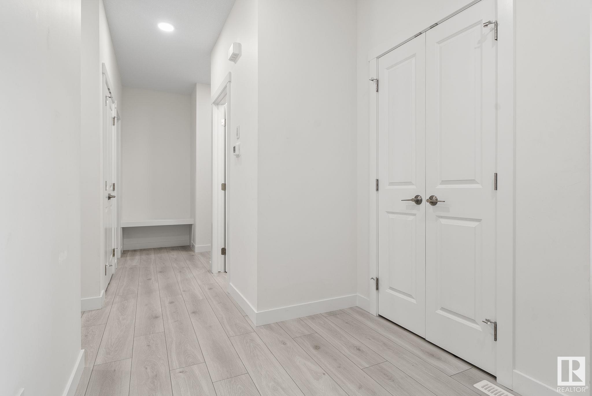      25 MEADOWBROOK WY , Spruce Grove,  ,T7X 0G7 ;  Listing Number: MLS E4418797