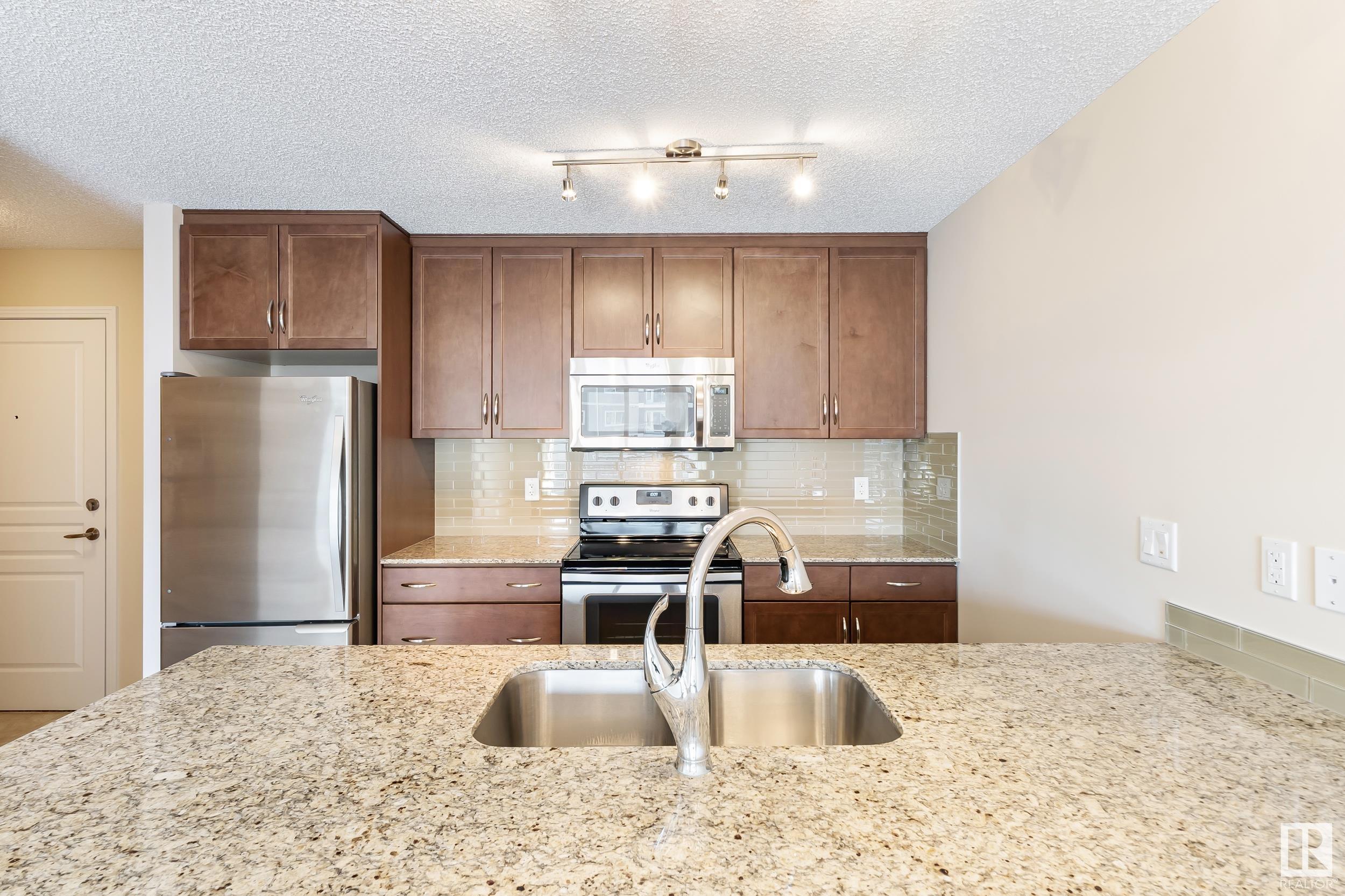      #404 7021 South Terwillegar DR NW , Edmonton,  ,T6R 3V7 ;  Listing Number: MLS E4418806