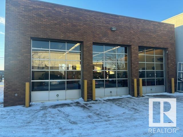 BUSINESS ONLY (not including the Real Estate) for sale. Very well established and successful auto repair operations and a fantastic exposure. Same operator for over 2 decades. Very convenient location for commercial & residential areas, offers 5 bays, 4 hoists (including one heavy duty hoist) Business is Certified for out of province and commercial inspections All Licensed and Experienced technicians with updated training in current technology Fully equipped shop for all makes and models