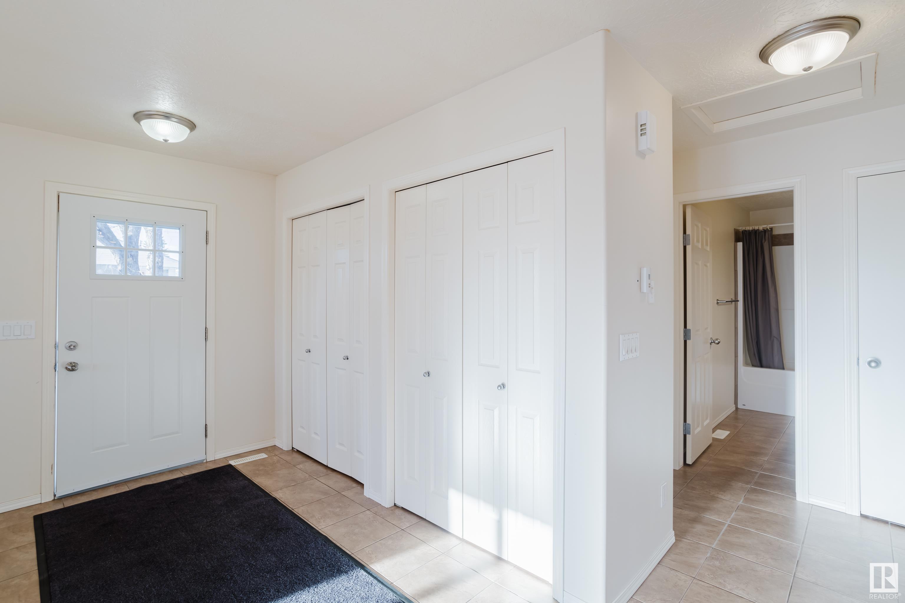      9530 122 AV NW , Edmonton,  ,T5G 0T6 ;  Listing Number: MLS E4418812