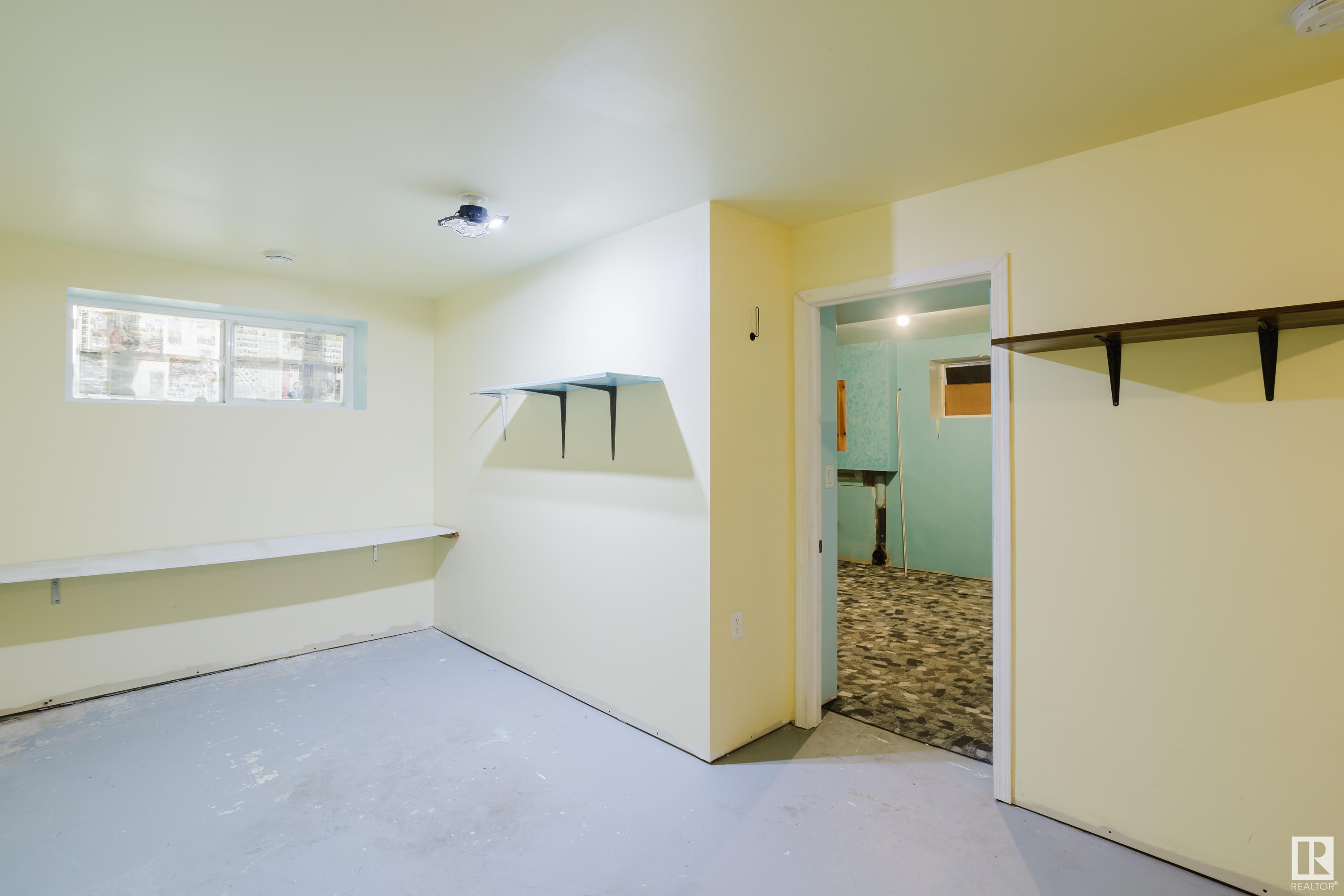      9530 122 AV NW , Edmonton,  ,T5G 0T6 ;  Listing Number: MLS E4418812