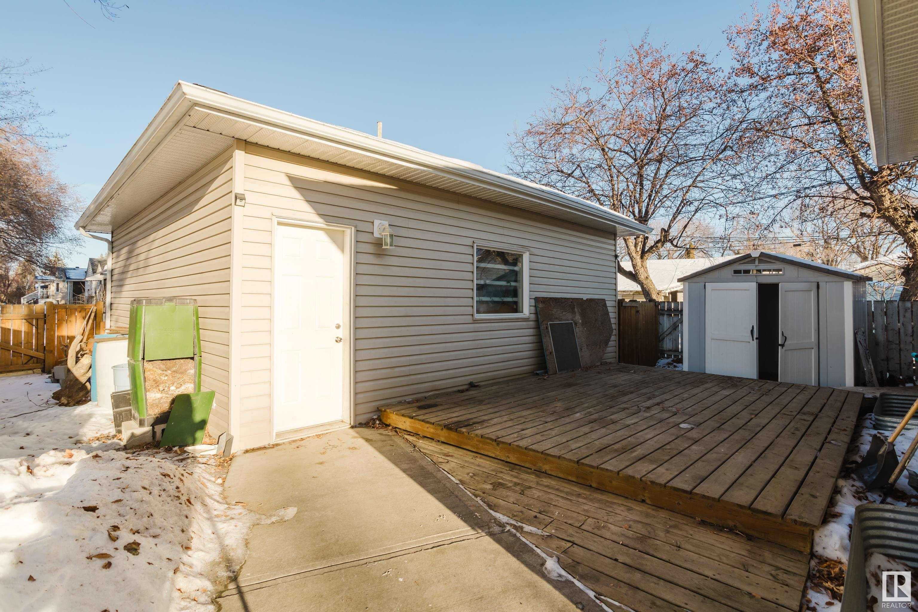      9530 122 AV NW , Edmonton,  ,T5G 0T6 ;  Listing Number: MLS E4418812