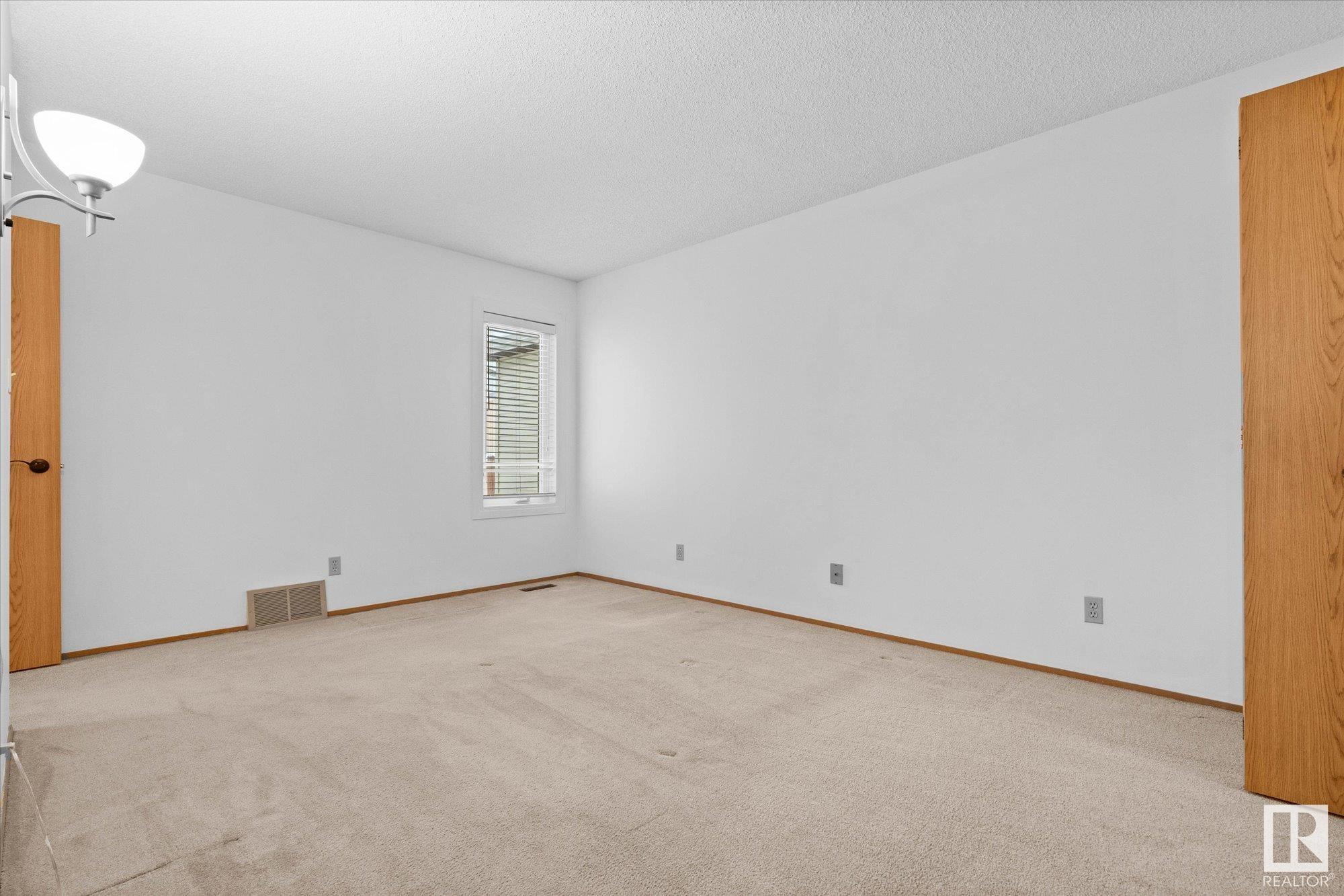      5941 189 ST NW , Edmonton,  ,T6M 2J2 ;  Listing Number: MLS E4418816