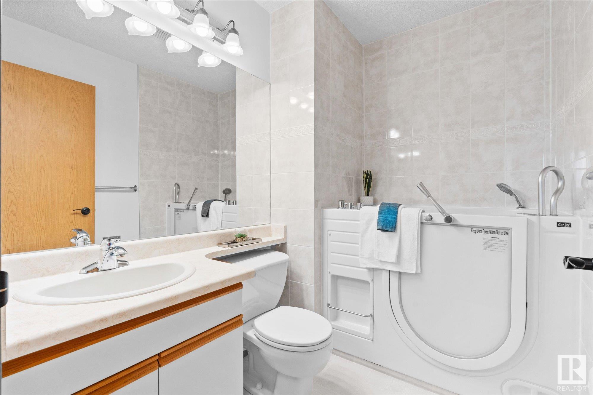      5941 189 ST NW , Edmonton,  ,T6M 2J2 ;  Listing Number: MLS E4418816
