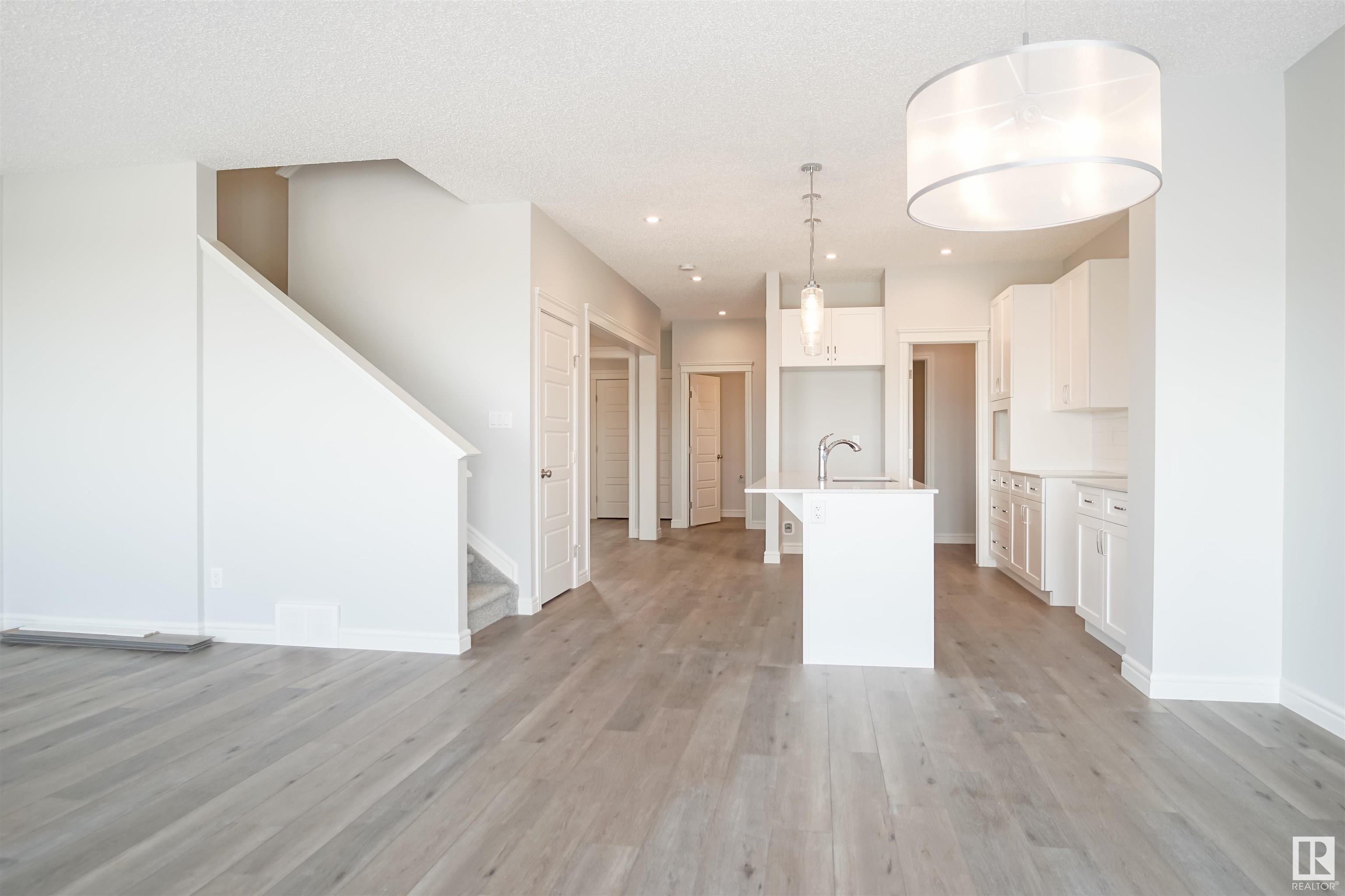 Photo 3 at 185 Caledon Crescent, Copperhaven, Spruce Grove