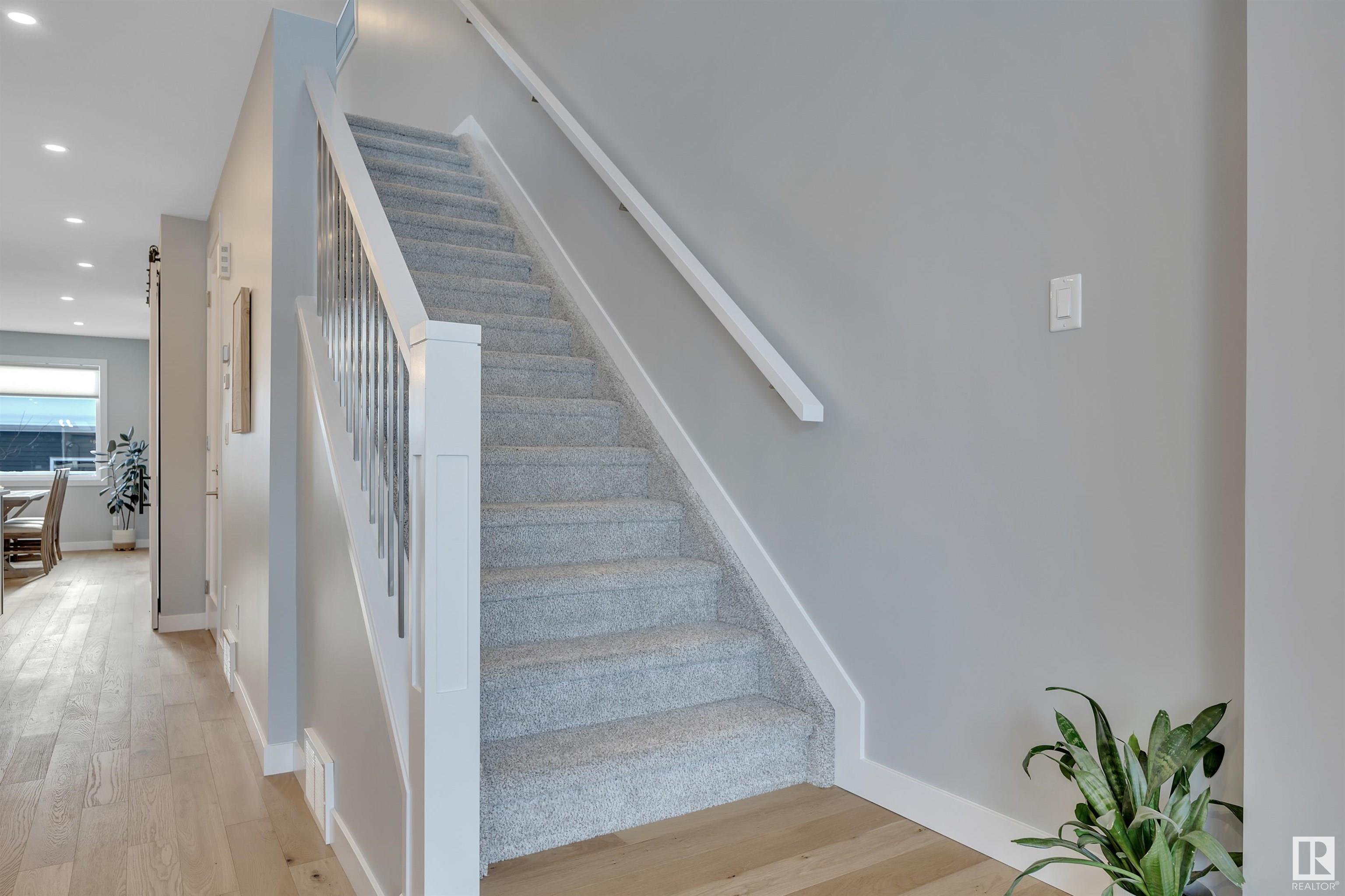      9511 70 AV NW , Edmonton,  ,T6E 0T9 ;  Listing Number: MLS E4418822