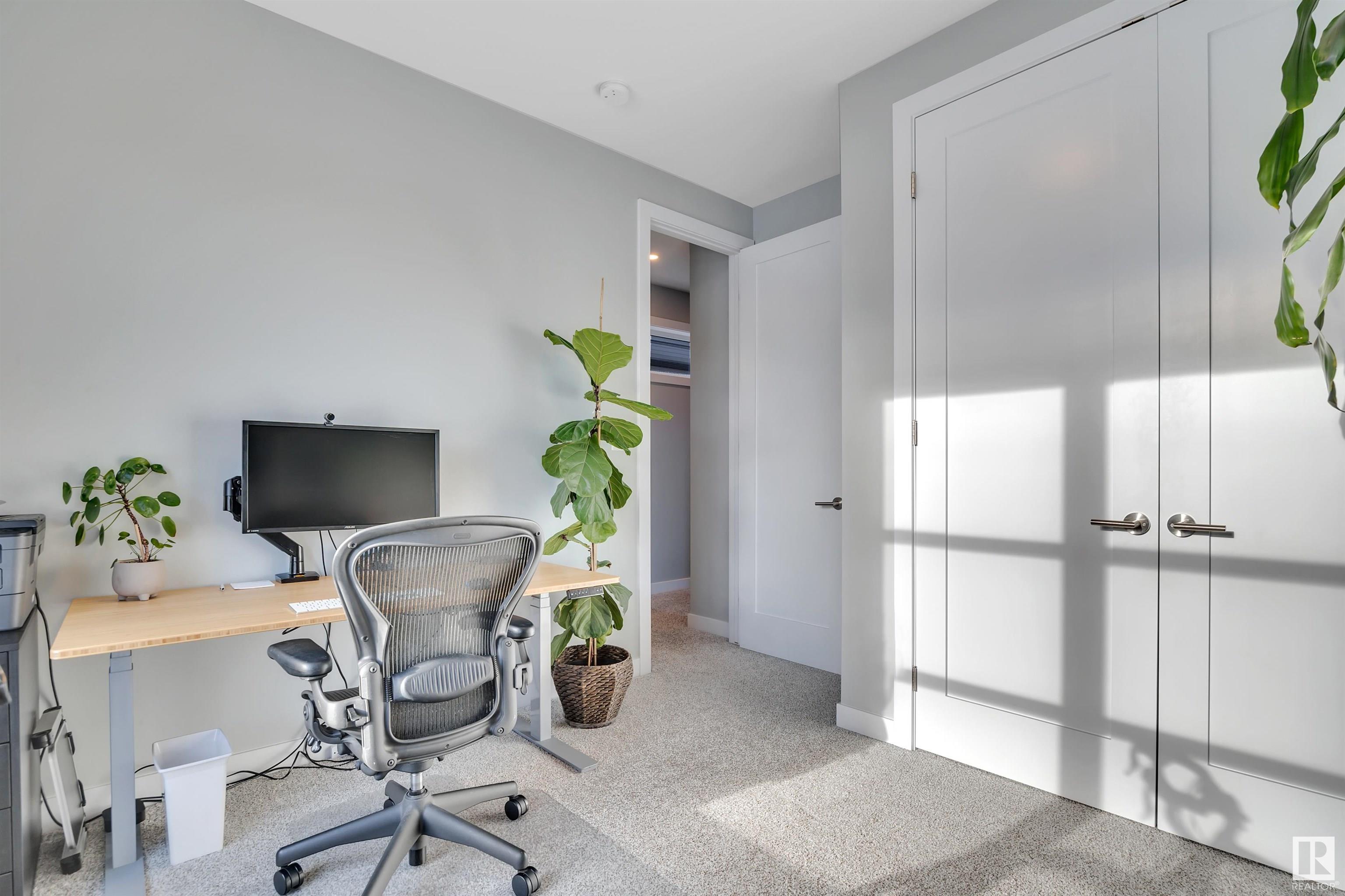      9511 70 AV NW , Edmonton,  ,T6E 0T9 ;  Listing Number: MLS E4418822