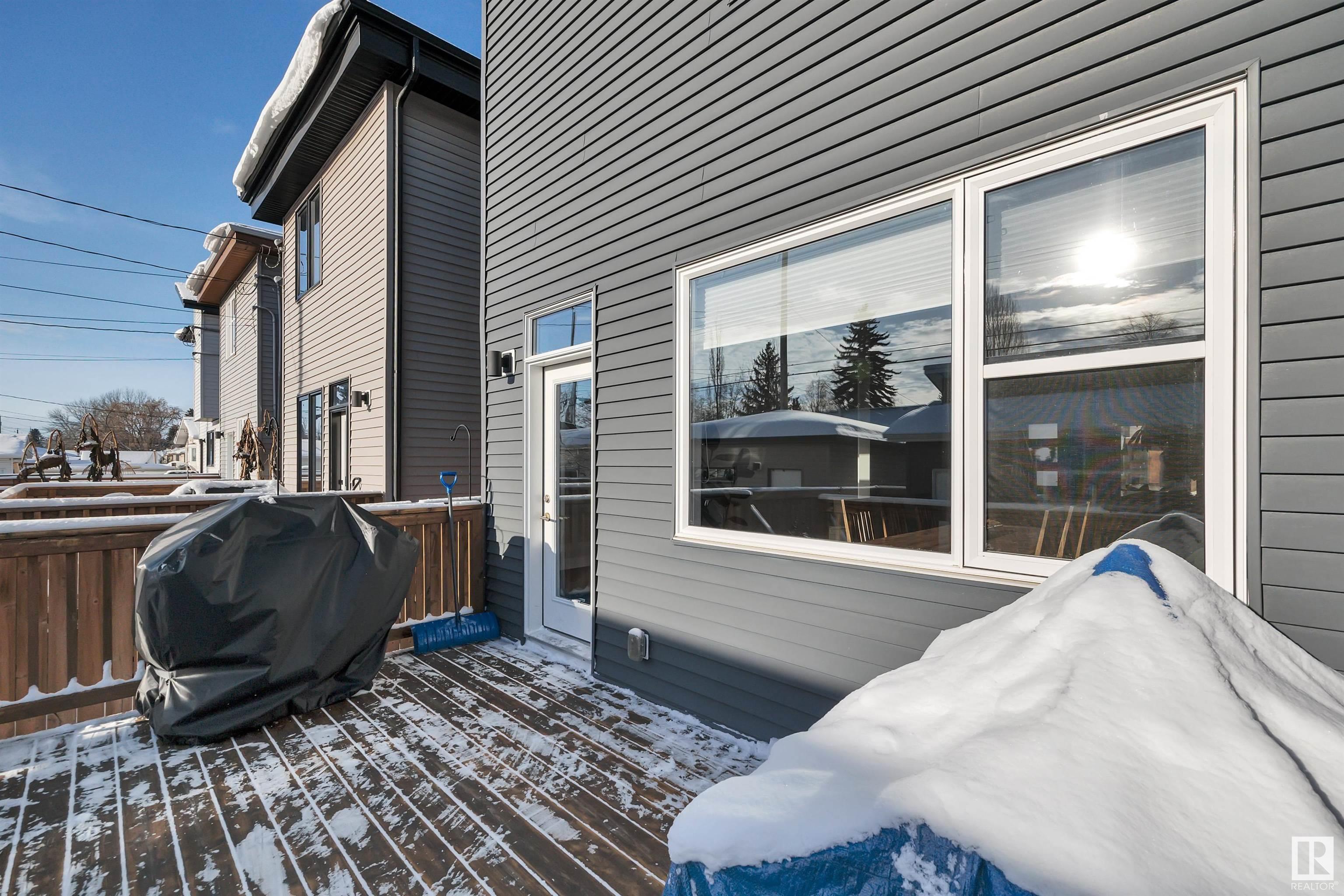      9511 70 AV NW , Edmonton,  ,T6E 0T9 ;  Listing Number: MLS E4418822