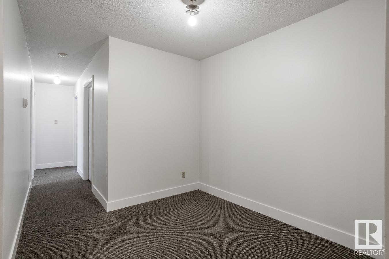      #210 237 Woodvale Rd W NW , Edmonton,  ,T6L 1E5 ;  Listing Number: MLS E4418831