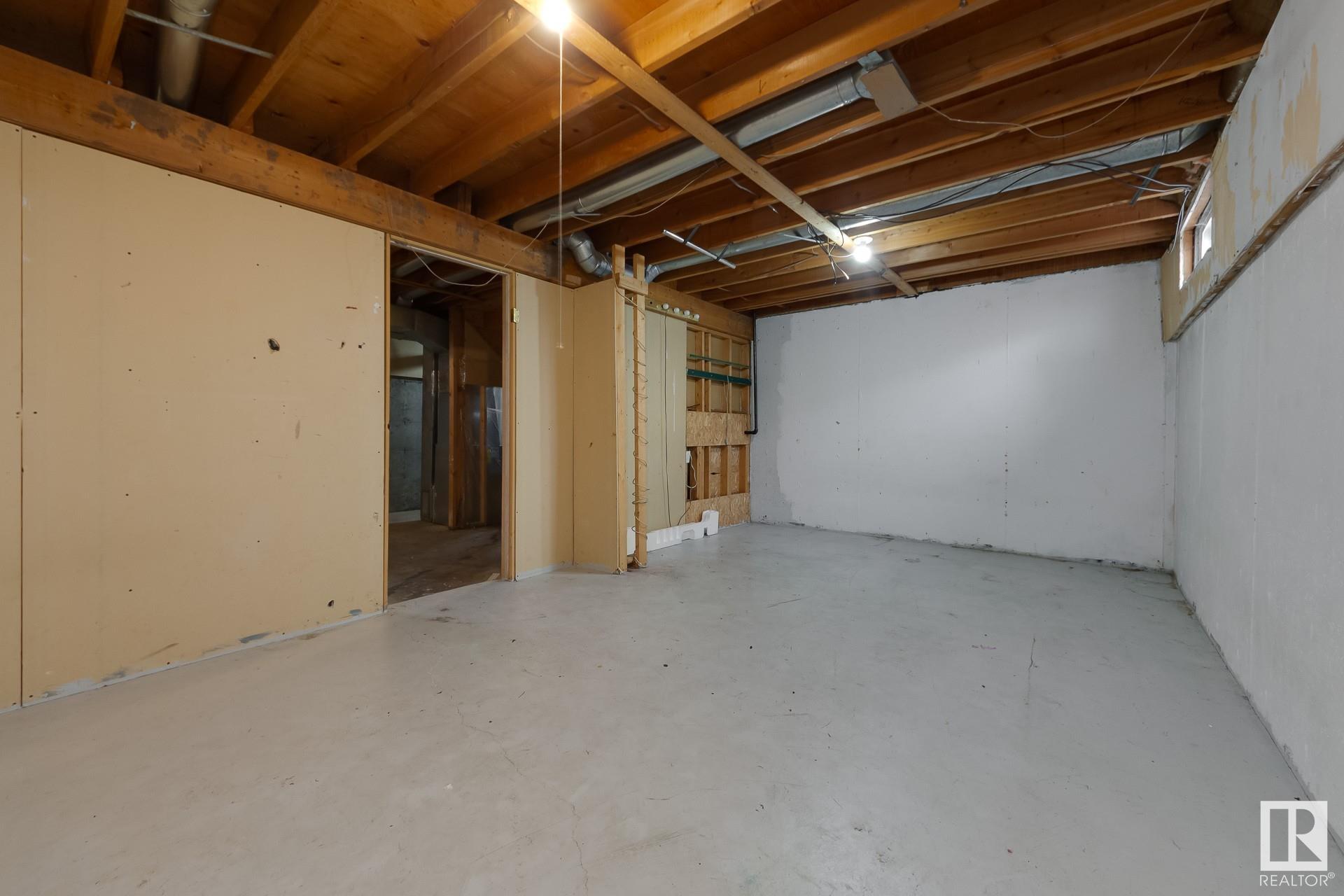      11456 139 AV NW , Edmonton,  ,T5X 3L4 ;  Listing Number: MLS E4418837