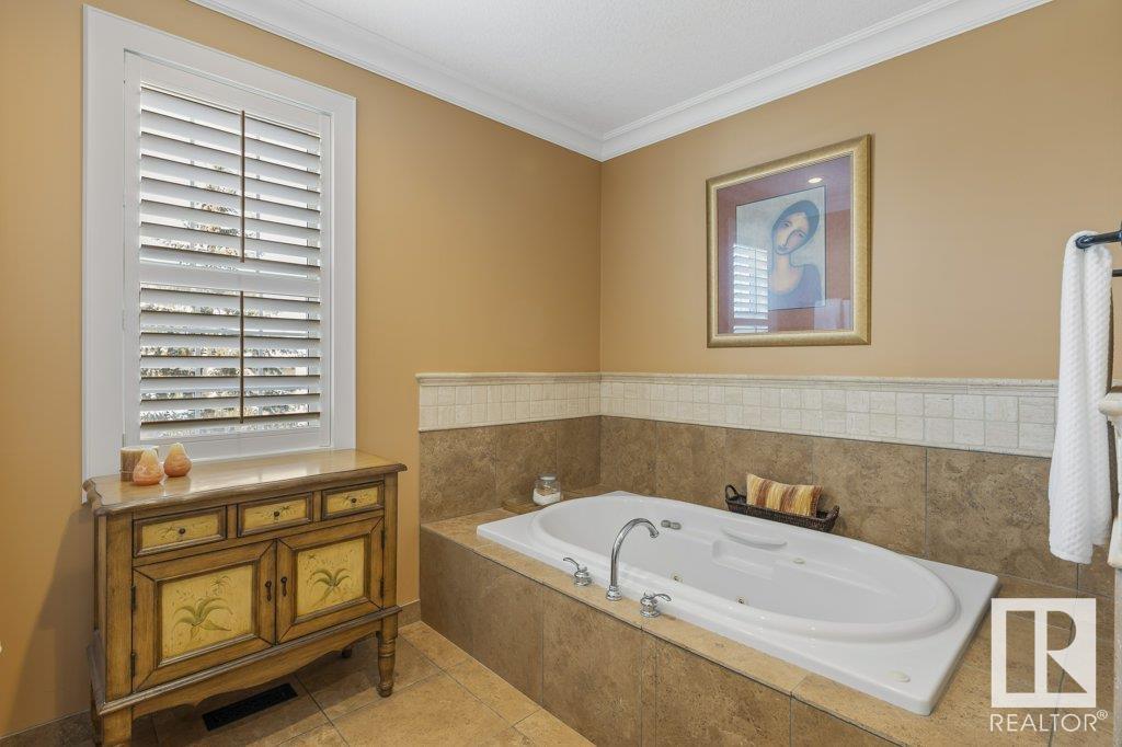      10 KARLYLE CO , St. Albert,  ,T8N 6Z7 ;  Listing Number: MLS E4418840