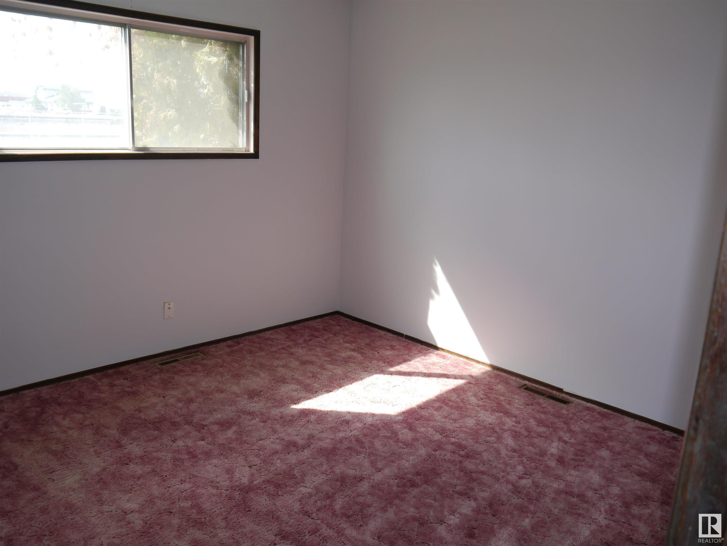      4907 &amp; 4911 47th AV , Stony Plain,  ,T7Z 1L7 ;  Listing Number: MLS E4418841