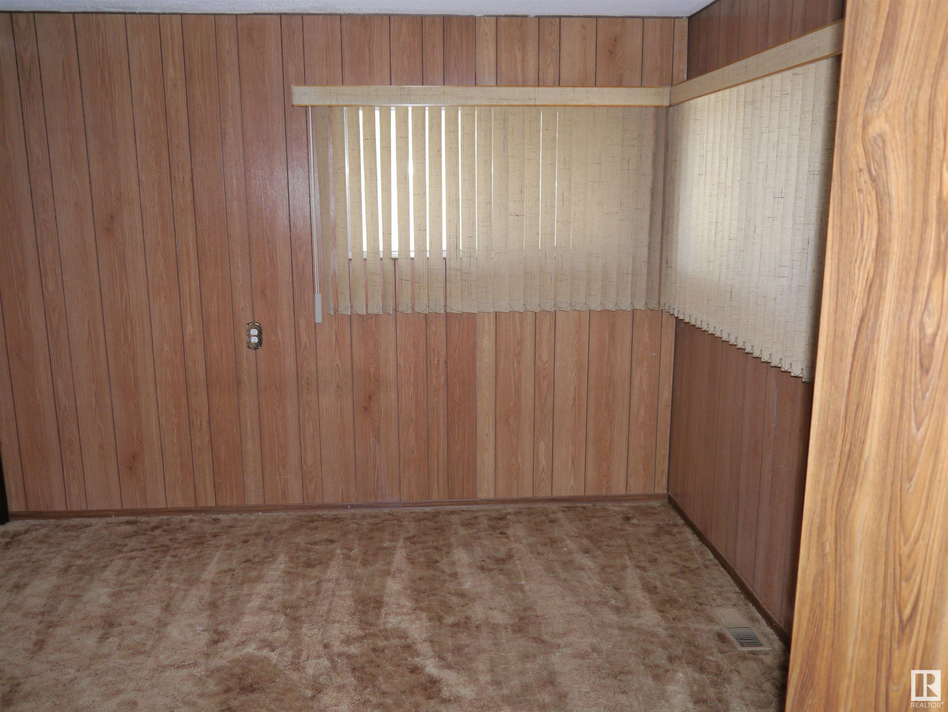      4907 &amp; 4911 47th AV , Stony Plain,  ,T7Z 1L7 ;  Listing Number: MLS E4418841