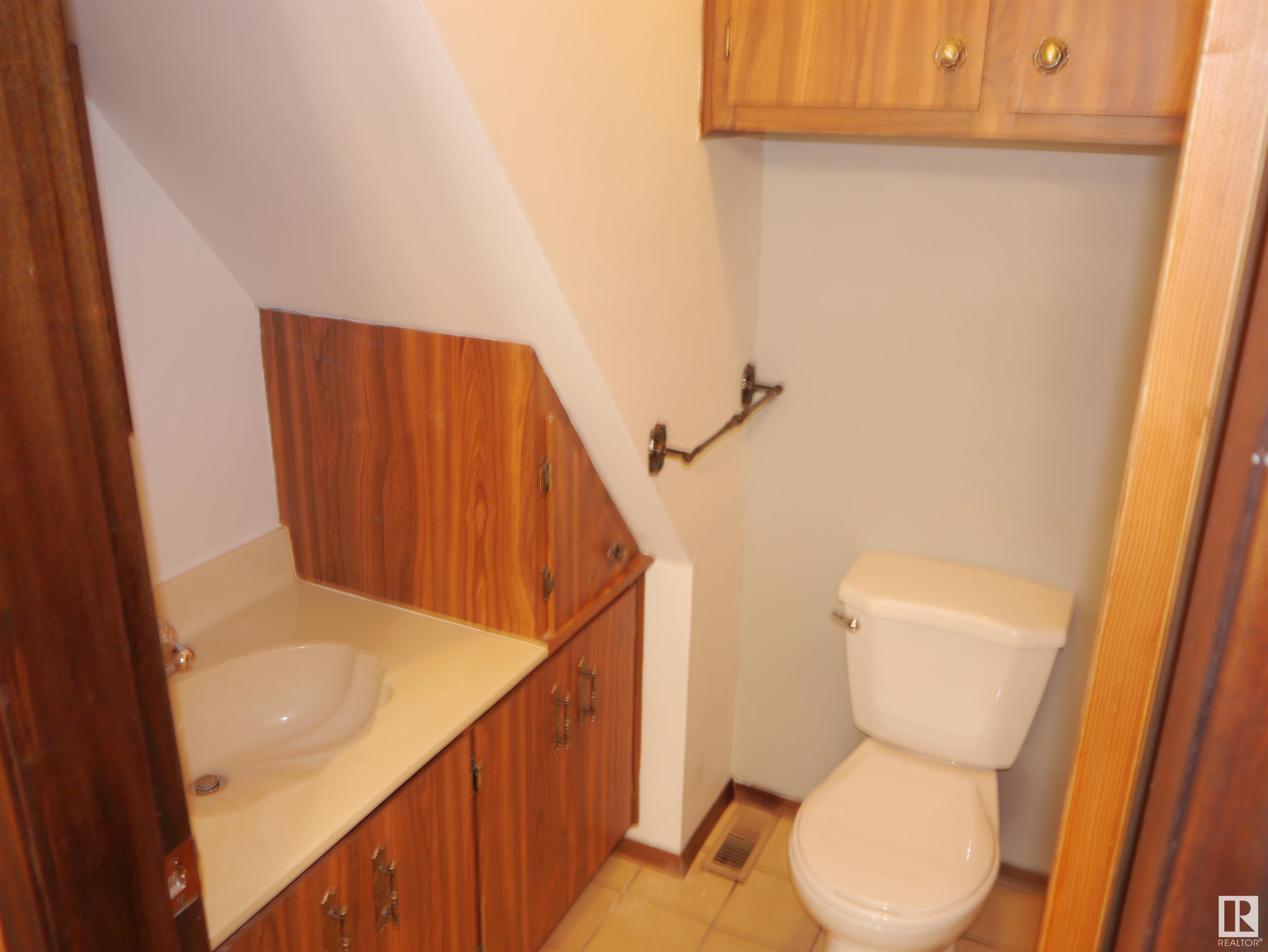      4907 &amp; 4911 47th AV , Stony Plain,  ,T7Z 1L7 ;  Listing Number: MLS E4418841