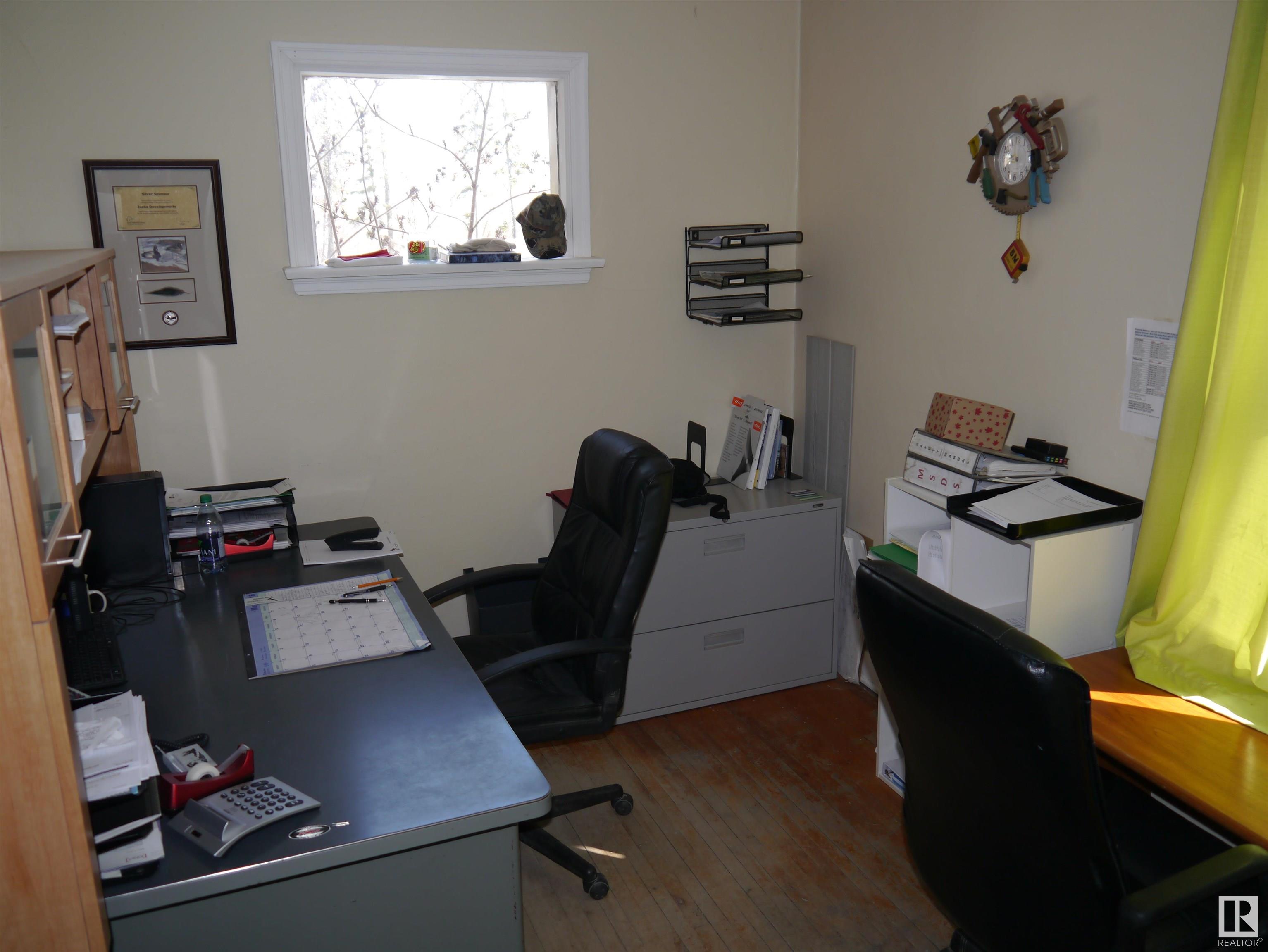      4907 &amp; 4911 47th AV , Stony Plain,  ,T7Z 1L7 ;  Listing Number: MLS E4418841
