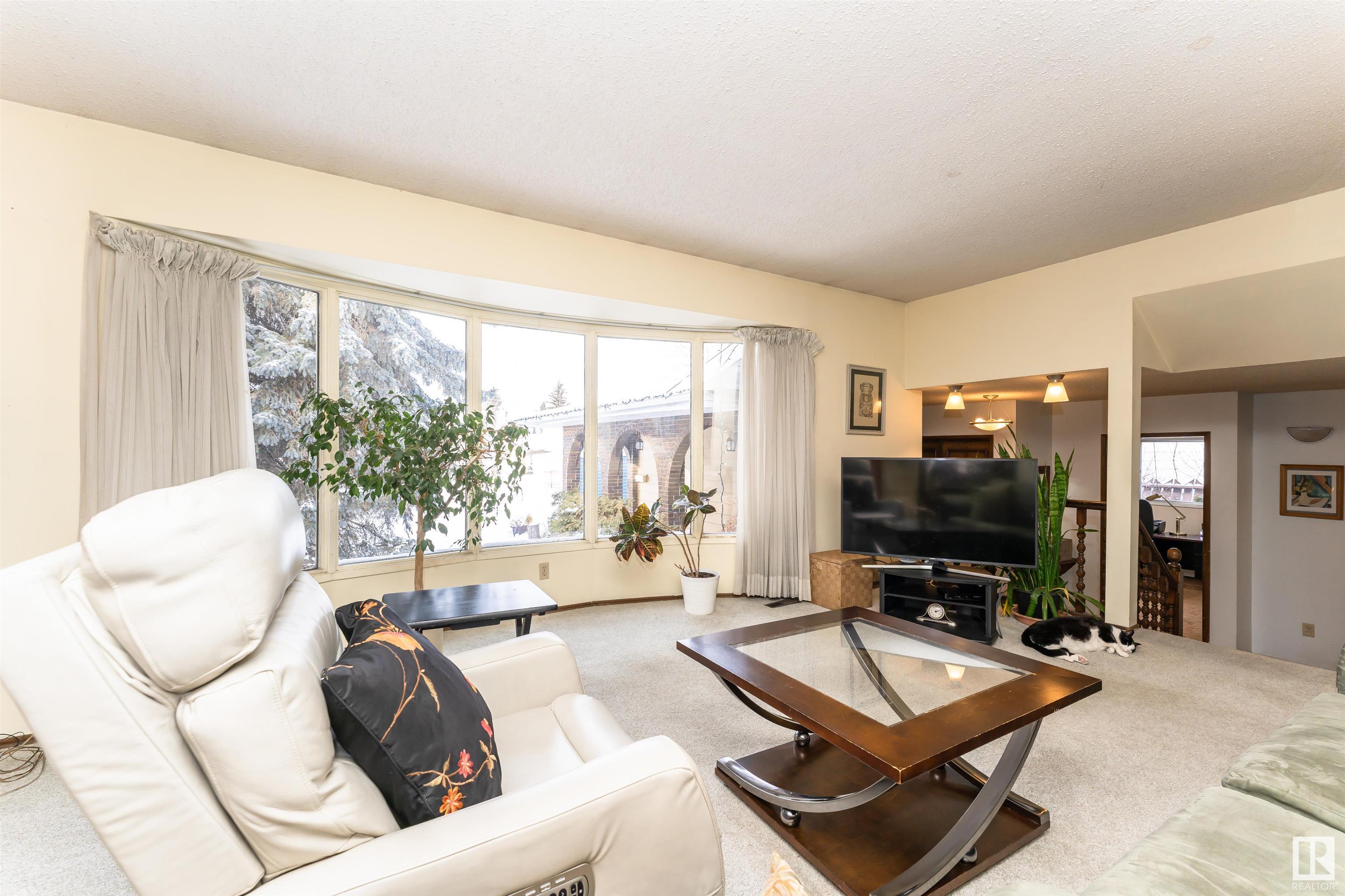      3110 115 ST NW , Edmonton,  ,T6J 3H8 ;  Listing Number: MLS E4418843