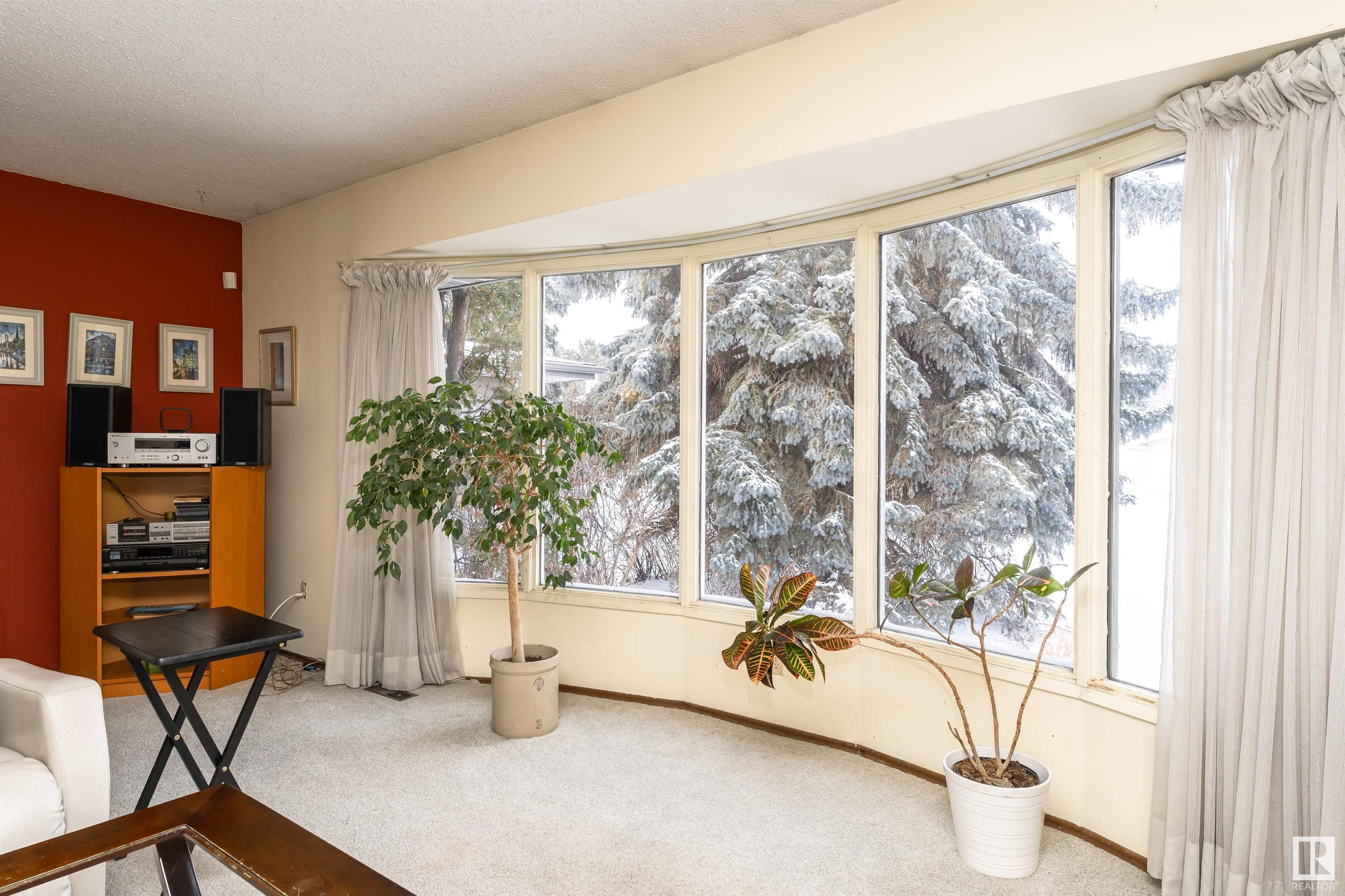      3110 115 ST NW , Edmonton,  ,T6J 3H8 ;  Listing Number: MLS E4418843