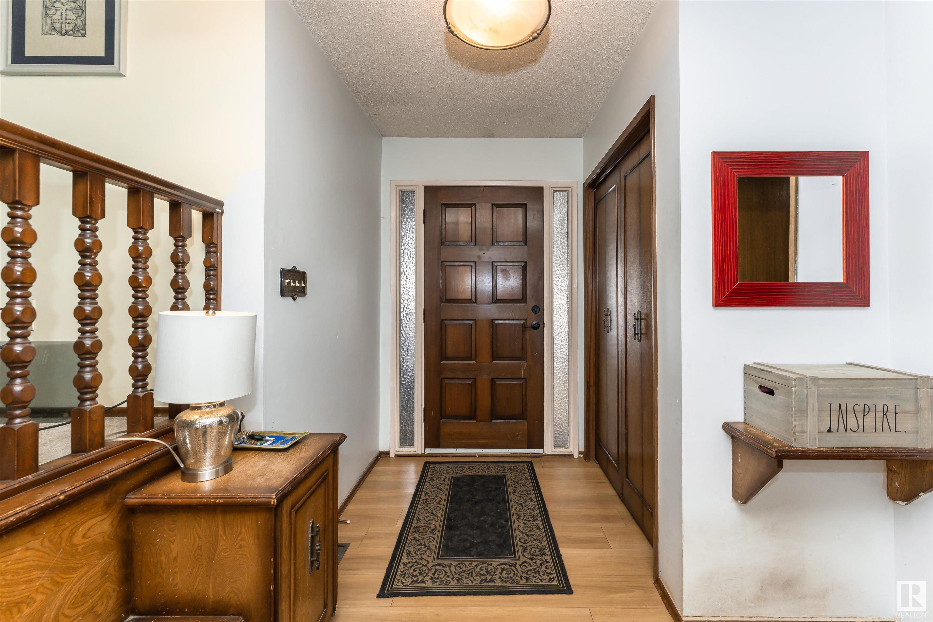      3110 115 ST NW , Edmonton,  ,T6J 3H8 ;  Listing Number: MLS E4418843
