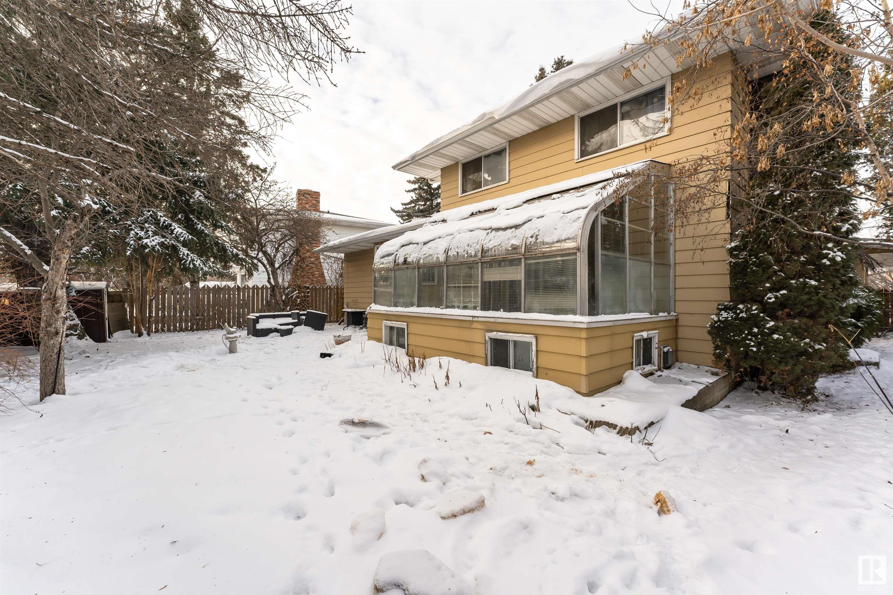      3110 115 ST NW , Edmonton,  ,T6J 3H8 ;  Listing Number: MLS E4418843
