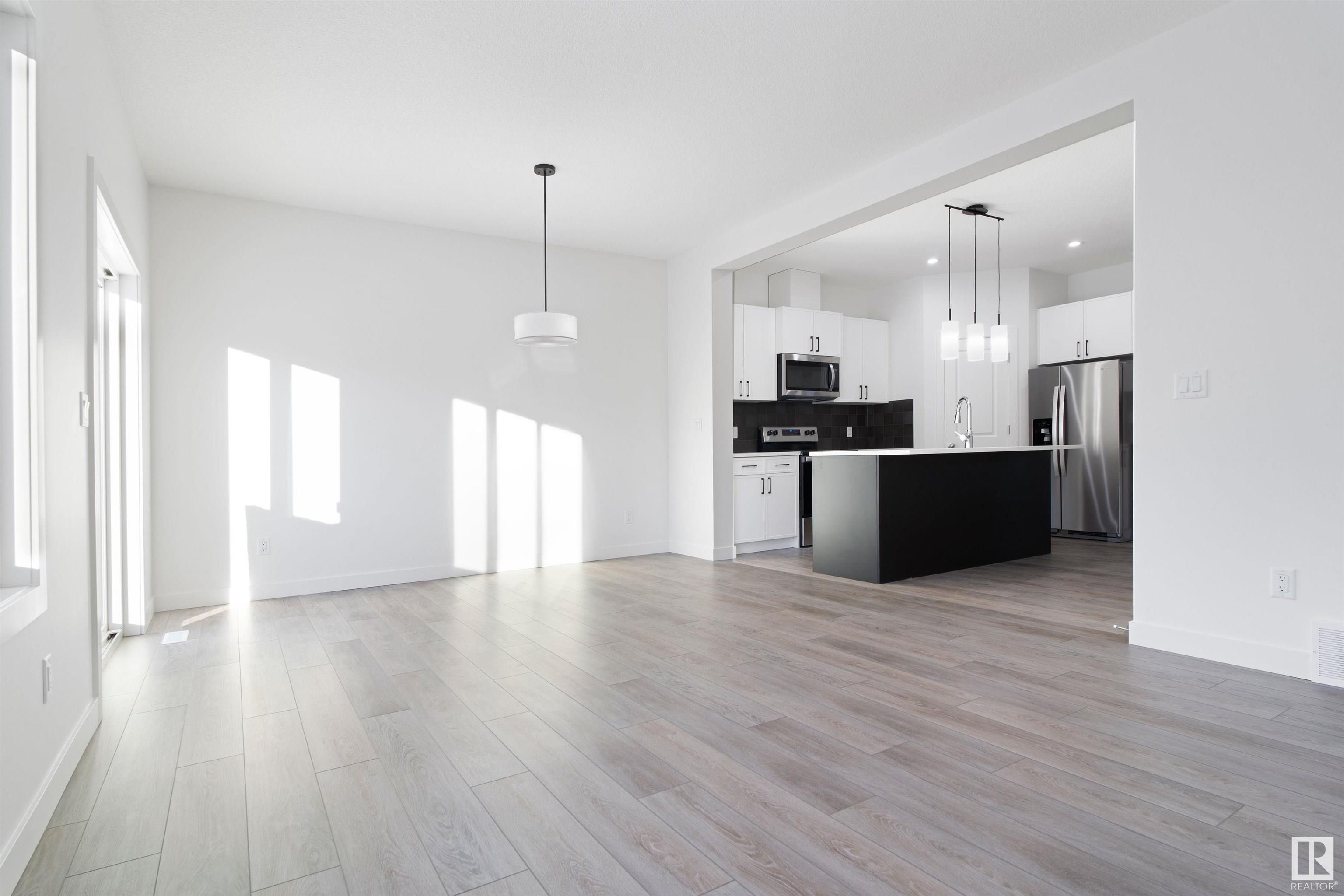      410 28 ST SW , Edmonton,  ,T6X 3E8 ;  Listing Number: MLS E4418844