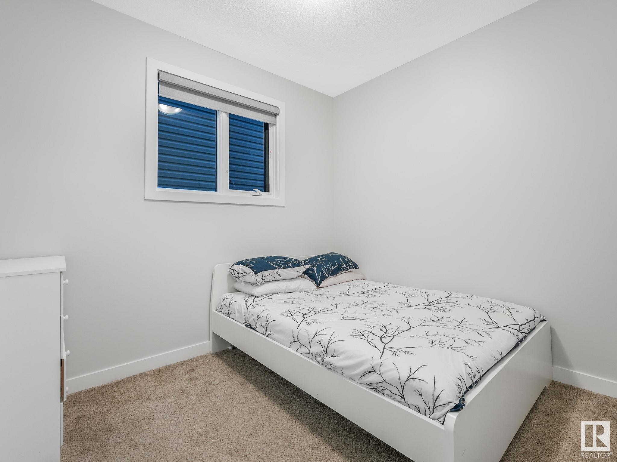      2028 207 ST NW , Edmonton,  ,T6M 1R7 ;  Listing Number: MLS E4418845