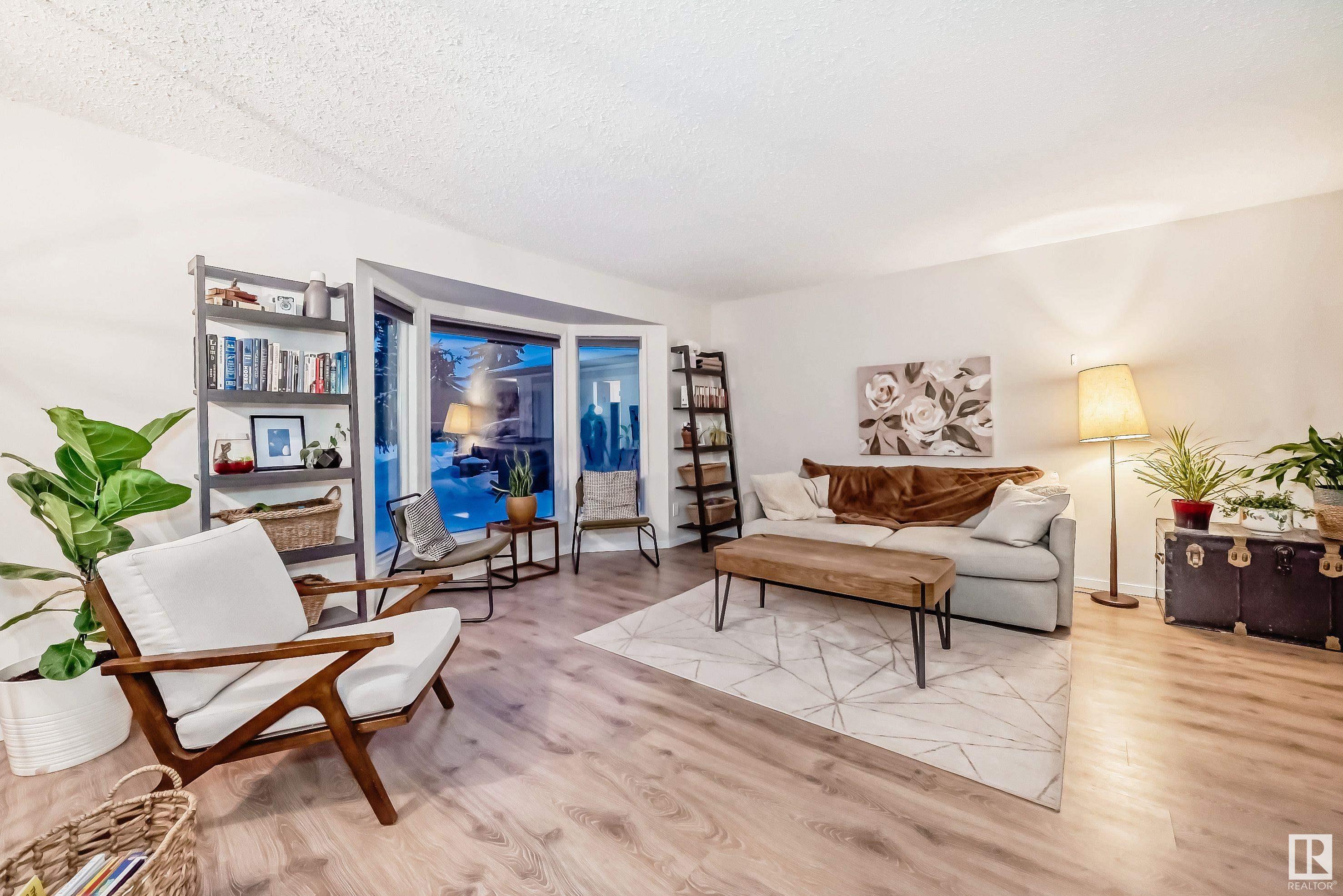      8203 186 ST NW NW , Edmonton,  ,T5T 1H2 ;  Listing Number: MLS E4418846