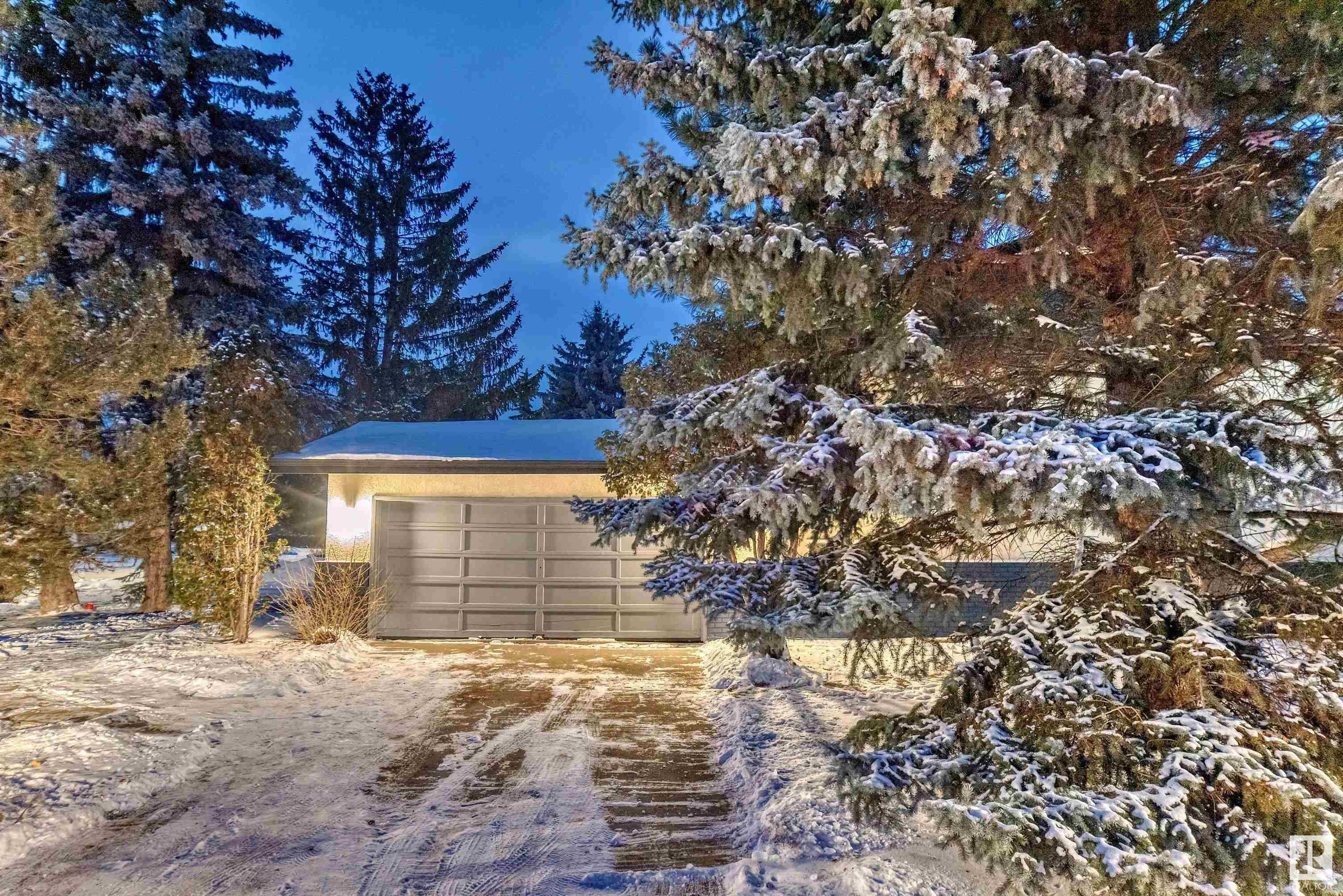      8203 186 ST NW NW , Edmonton,  ,T5T 1H2 ;  Listing Number: MLS E4418846