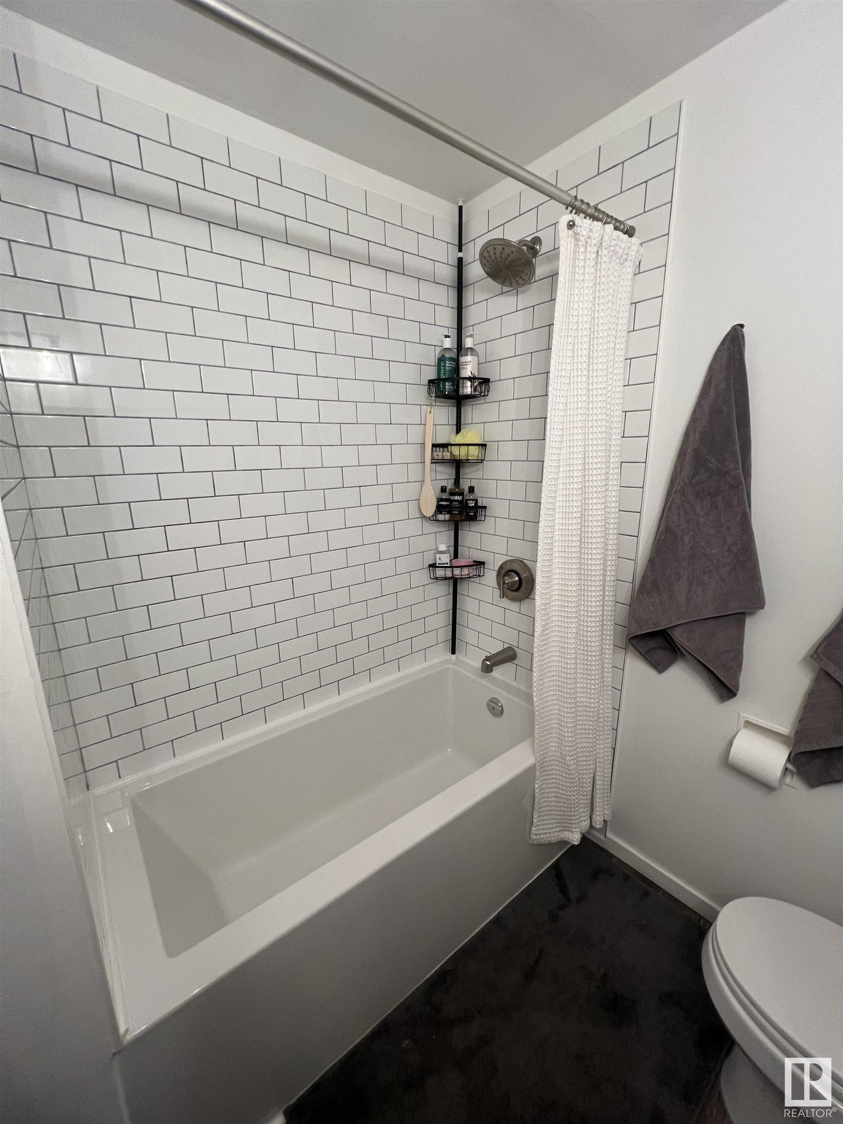      8203 186 ST NW NW , Edmonton,  ,T5T 1H2 ;  Listing Number: MLS E4418846
