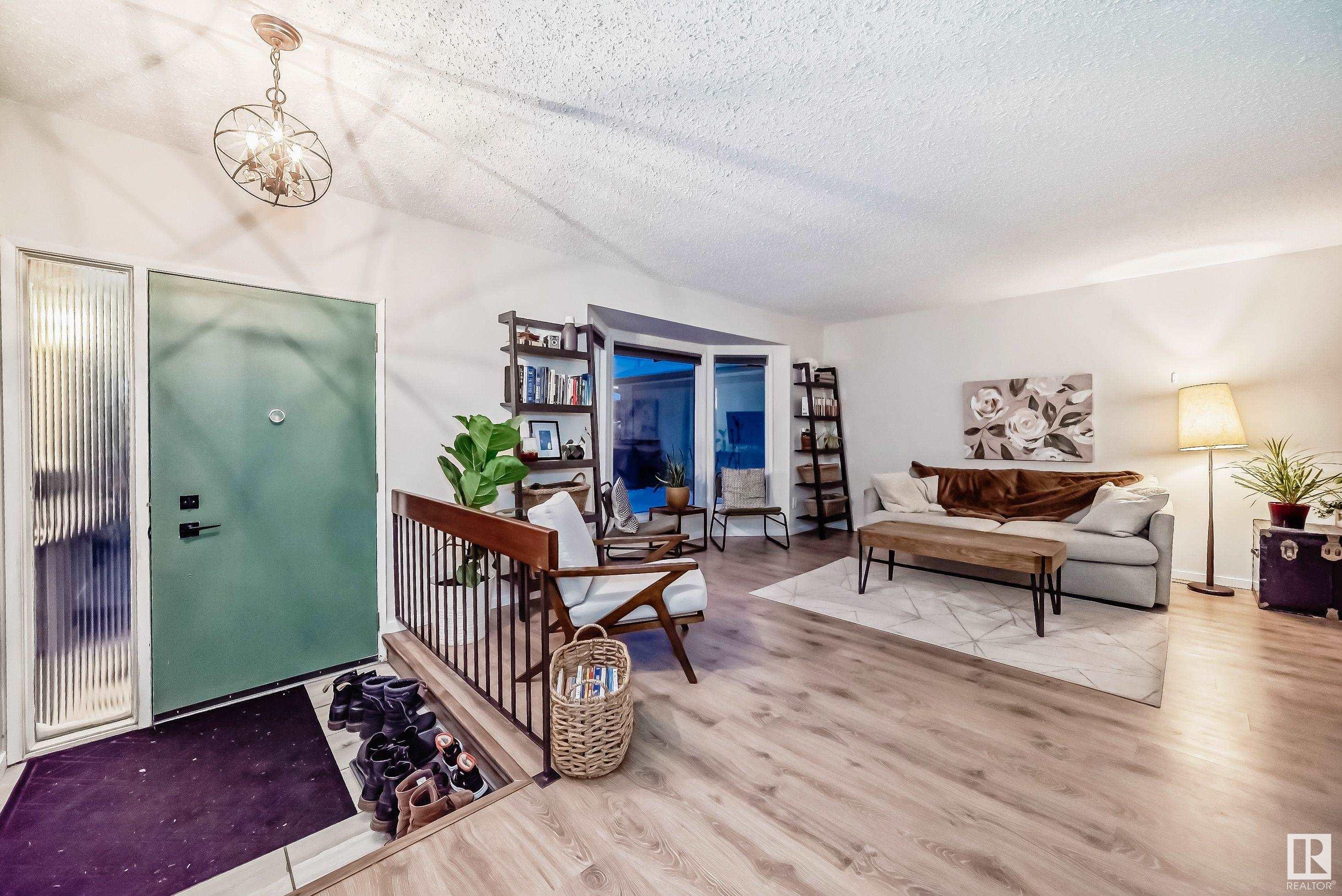      8203 186 ST NW NW , Edmonton,  ,T5T 1H2 ;  Listing Number: MLS E4418846