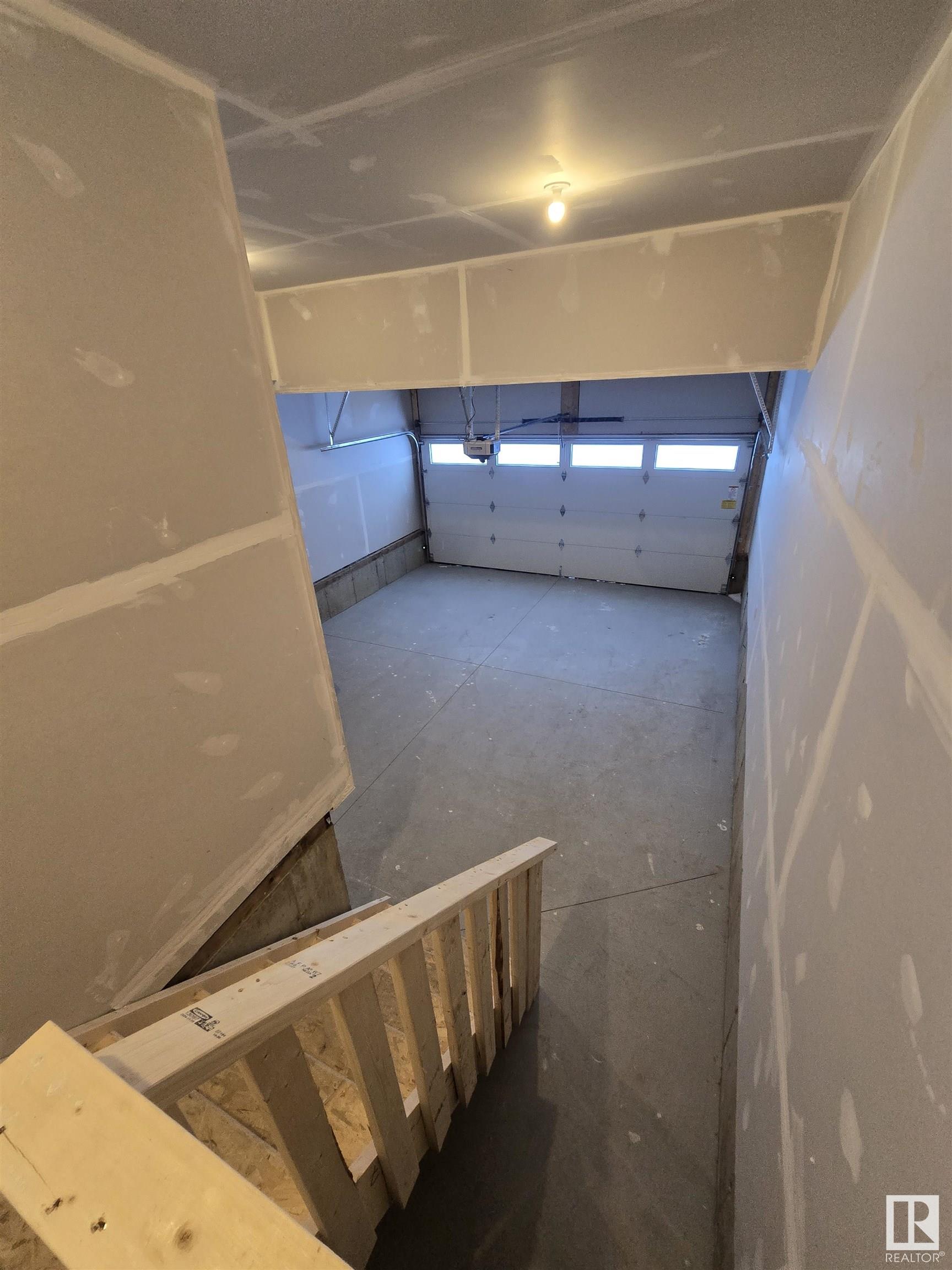      727 Payipwat CM SW SW , Edmonton,  ,T6W 5K8 ;  Listing Number: MLS E4418847