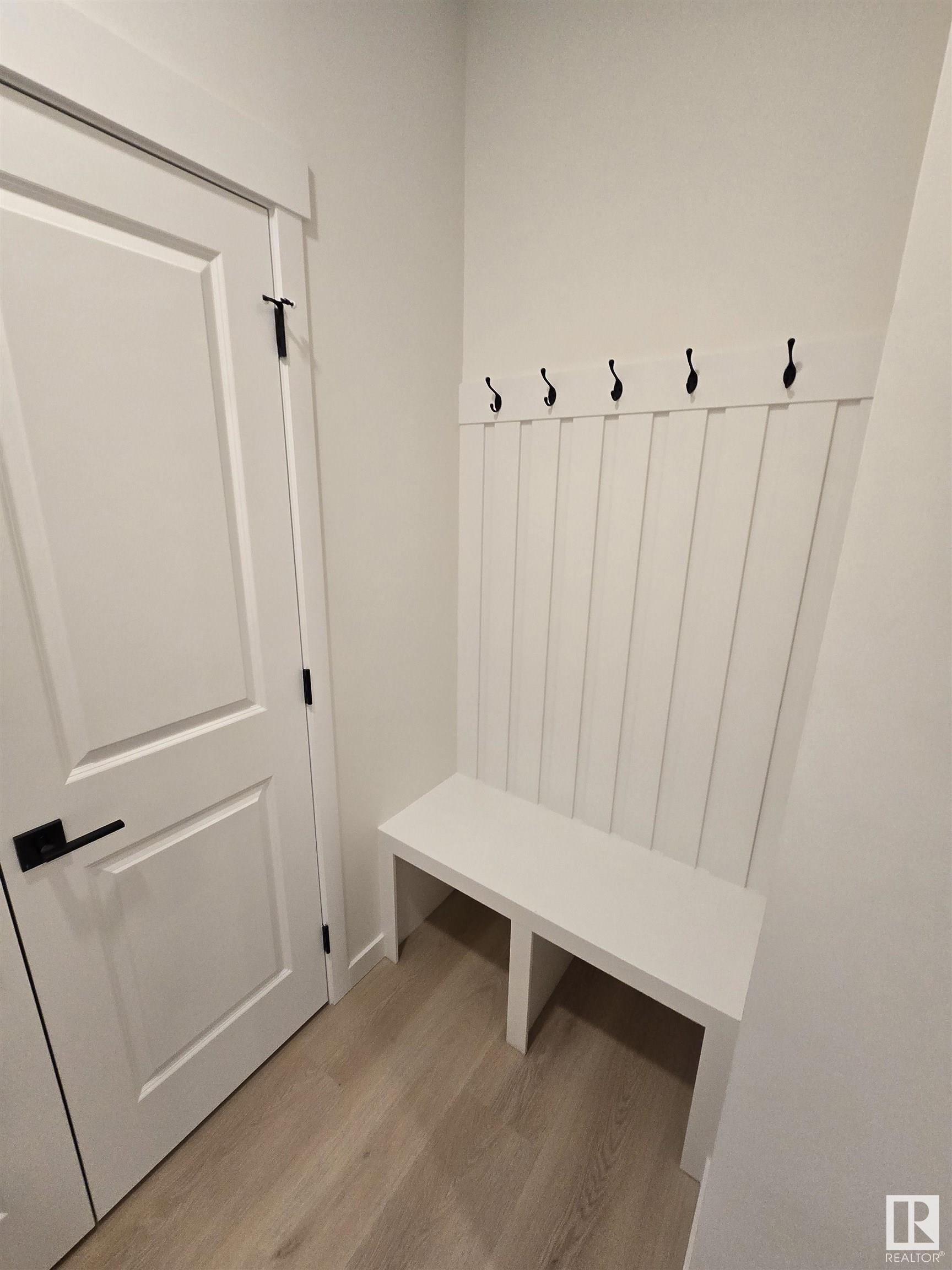      727 Payipwat CM SW SW , Edmonton,  ,T6W 5K8 ;  Listing Number: MLS E4418847