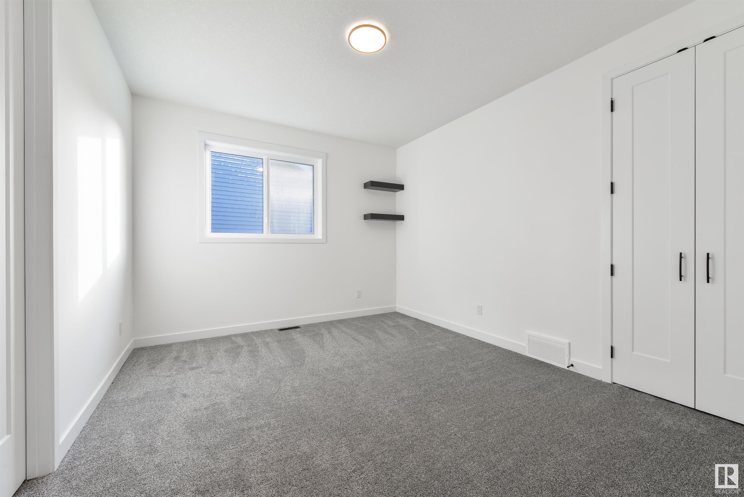      22135 81 AV NW , Edmonton,  ,T5T 7R6 ;  Listing Number: MLS E4418851