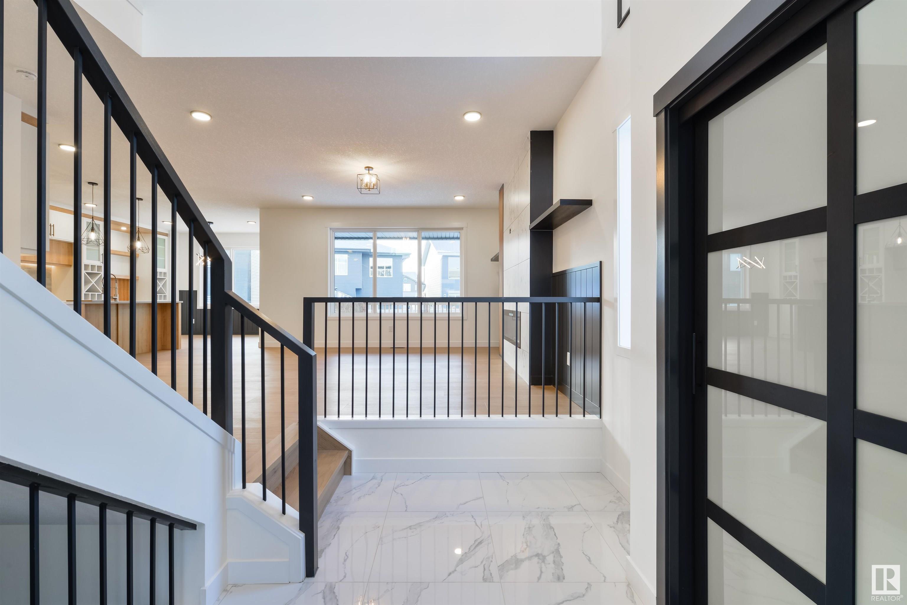      22135 81 AV NW , Edmonton,  ,T5T 7R6 ;  Listing Number: MLS E4418851