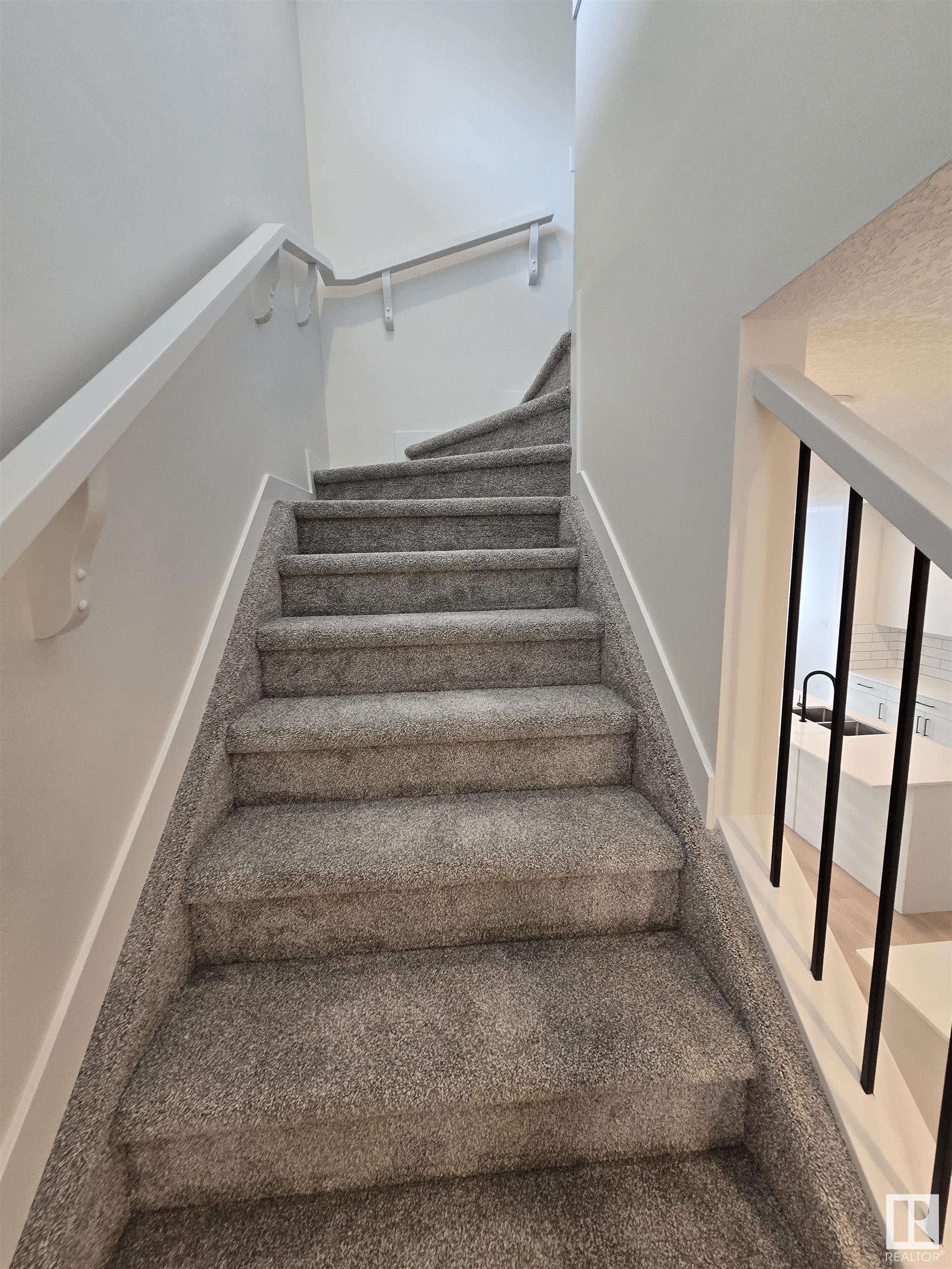      725 Pyipwat CM SW SW , Edmonton,  ,T6W 5K8 ;  Listing Number: MLS E4418853
