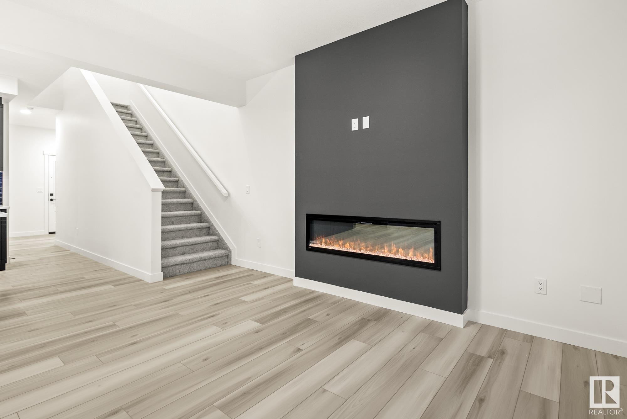      1323 14 AV NW , Edmonton,  ,T6T 2W1 ;  Listing Number: MLS E4418861
