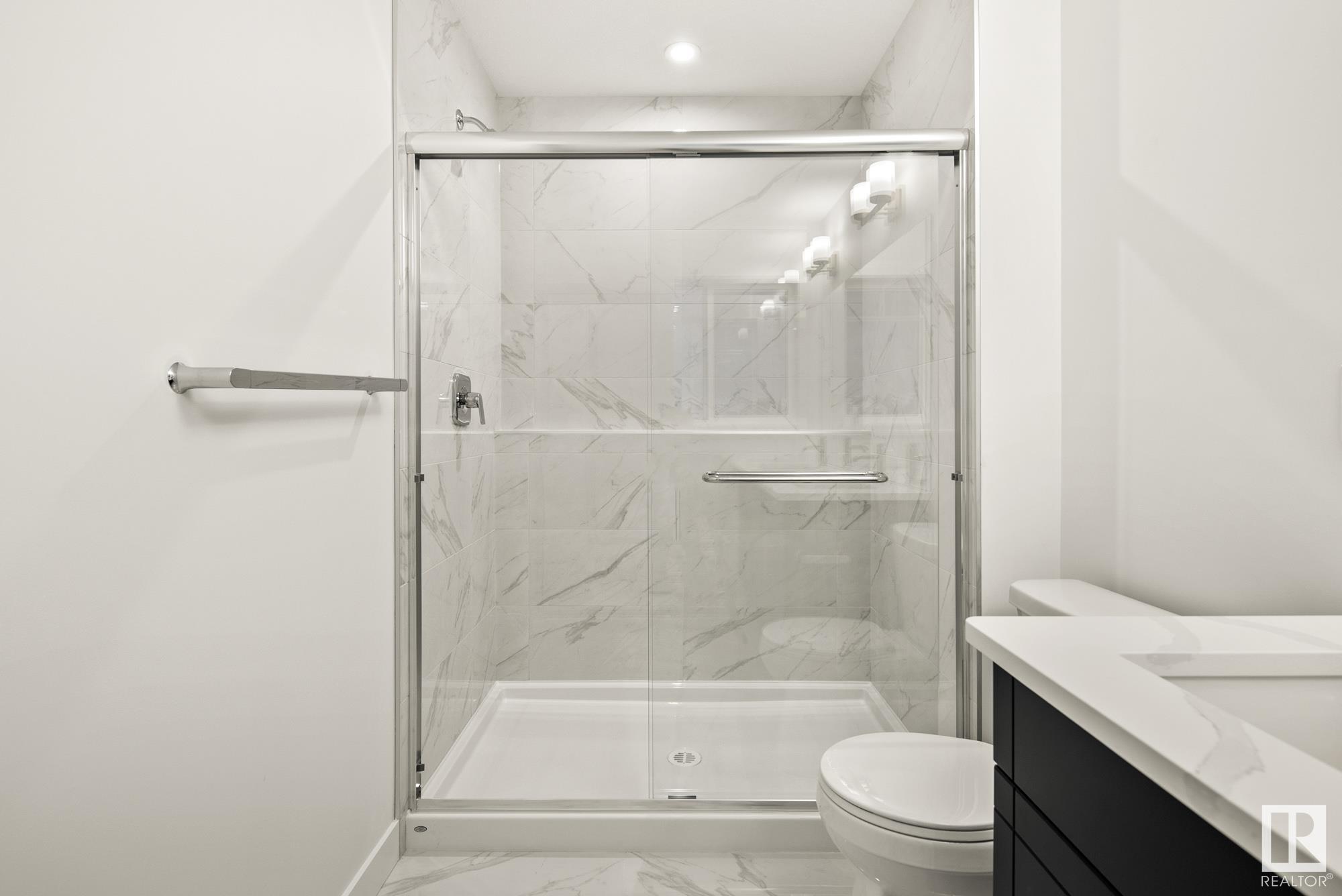     1323 14 AV NW , Edmonton,  ,T6T 2W1 ;  Listing Number: MLS E4418861
