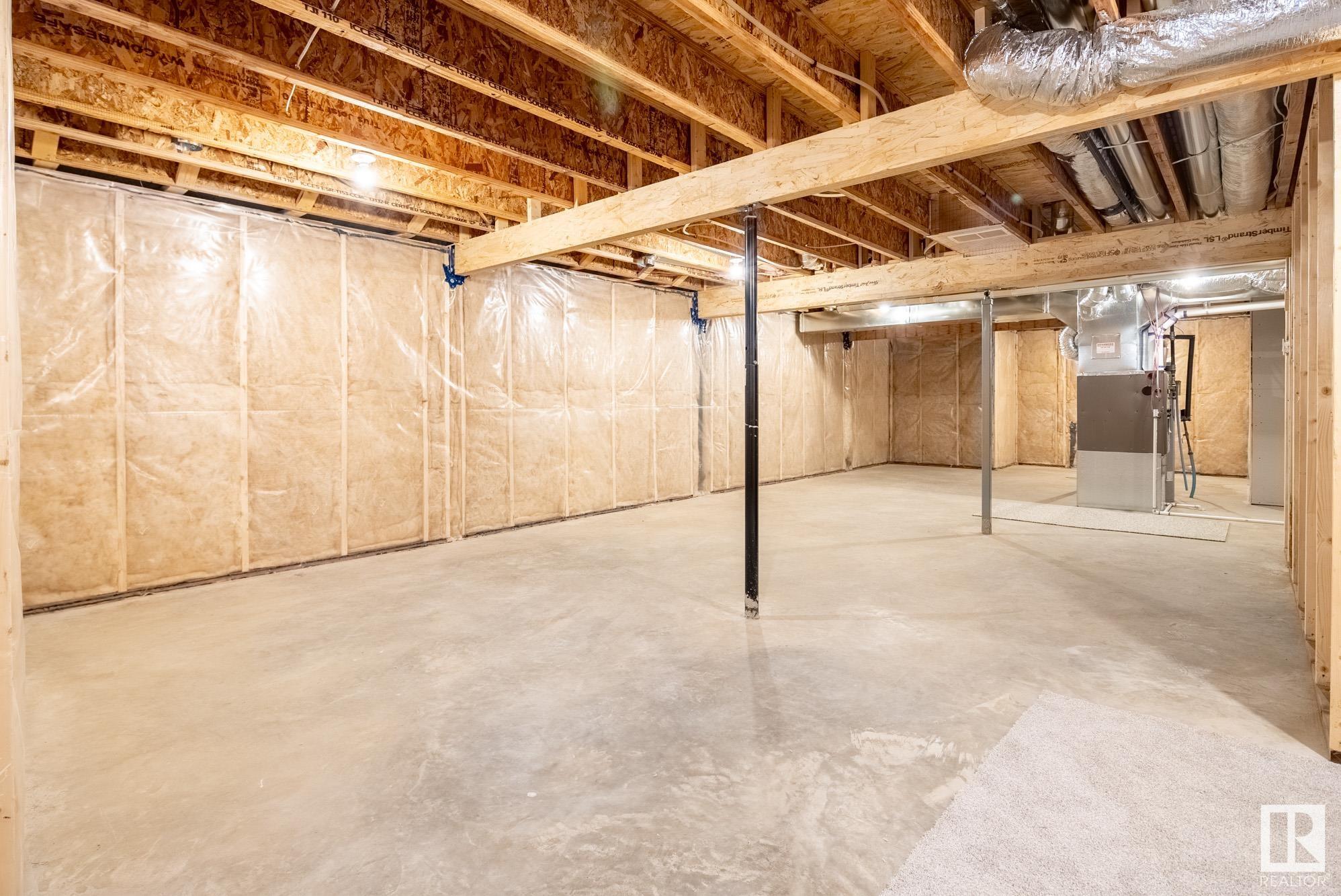      1323 14 AV NW , Edmonton,  ,T6T 2W1 ;  Listing Number: MLS E4418861