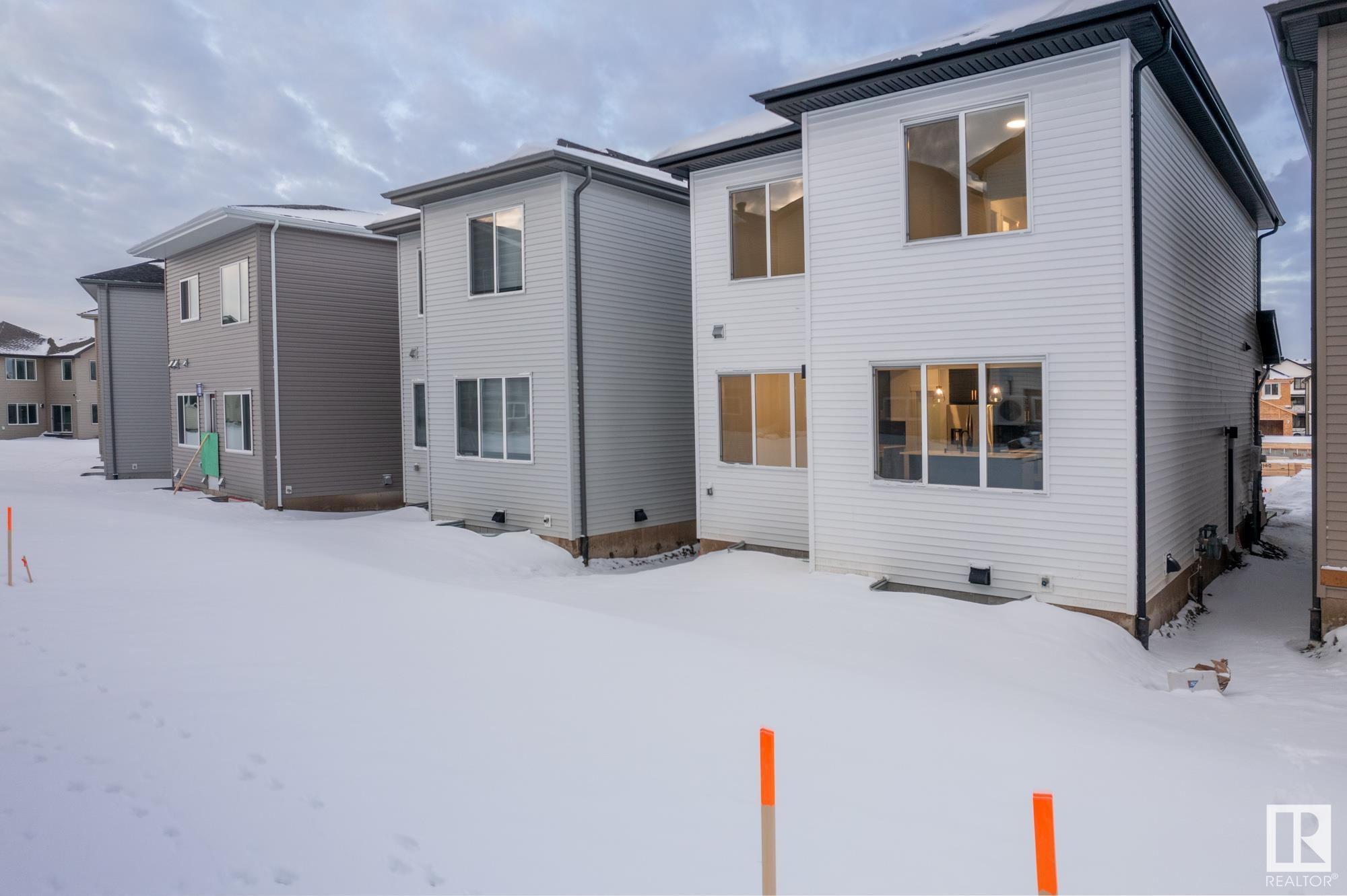      1323 14 AV NW , Edmonton,  ,T6T 2W1 ;  Listing Number: MLS E4418861