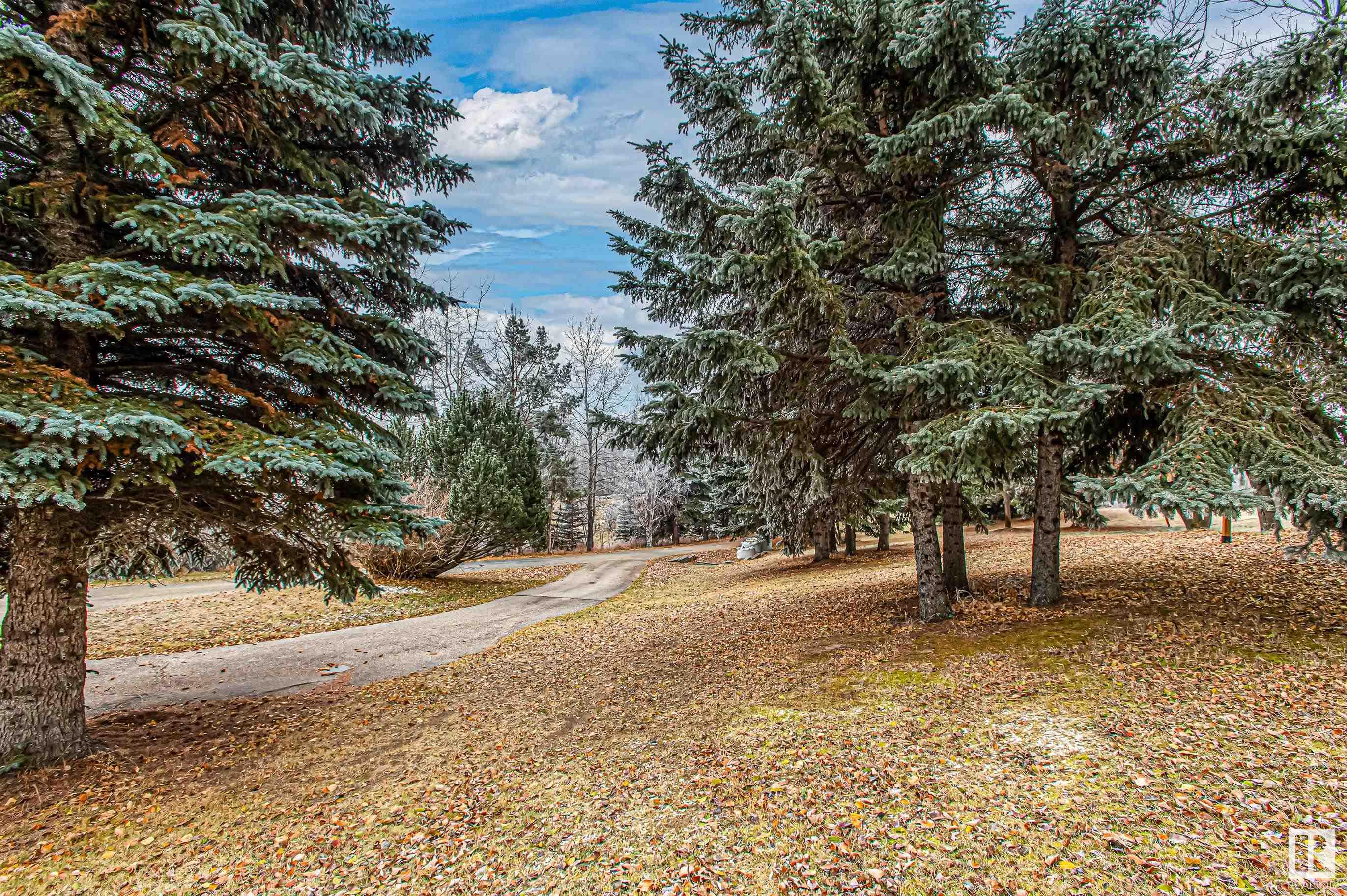      1017 Twp Rd 540 , Rural Parkland County,  ,T7X 1X3 ;  Listing Number: MLS E4418867