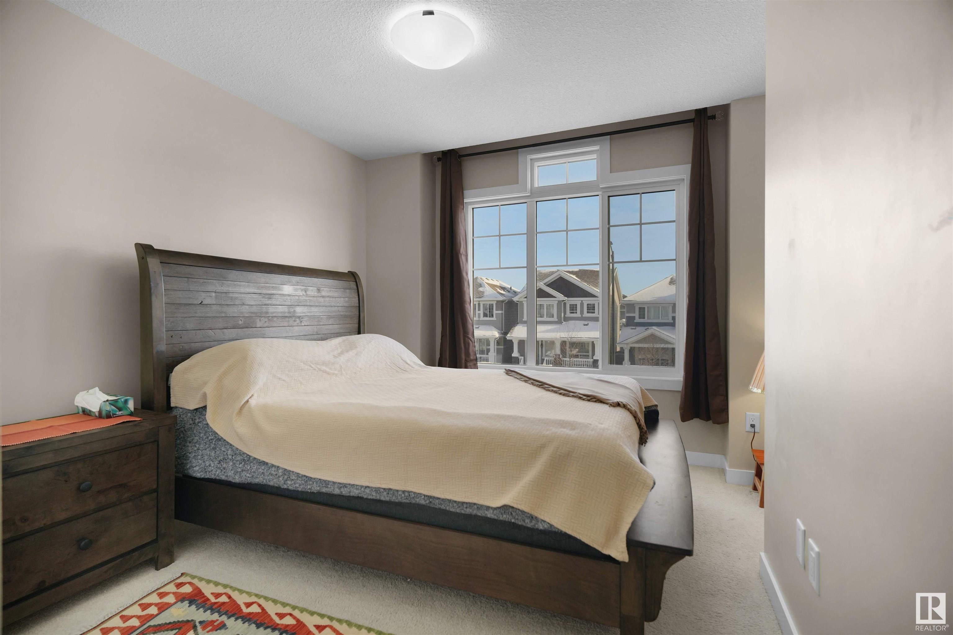      1720 167 Street SW SW , Edmonton,  ,T6W 3C5 ;  Listing Number: MLS E4418874