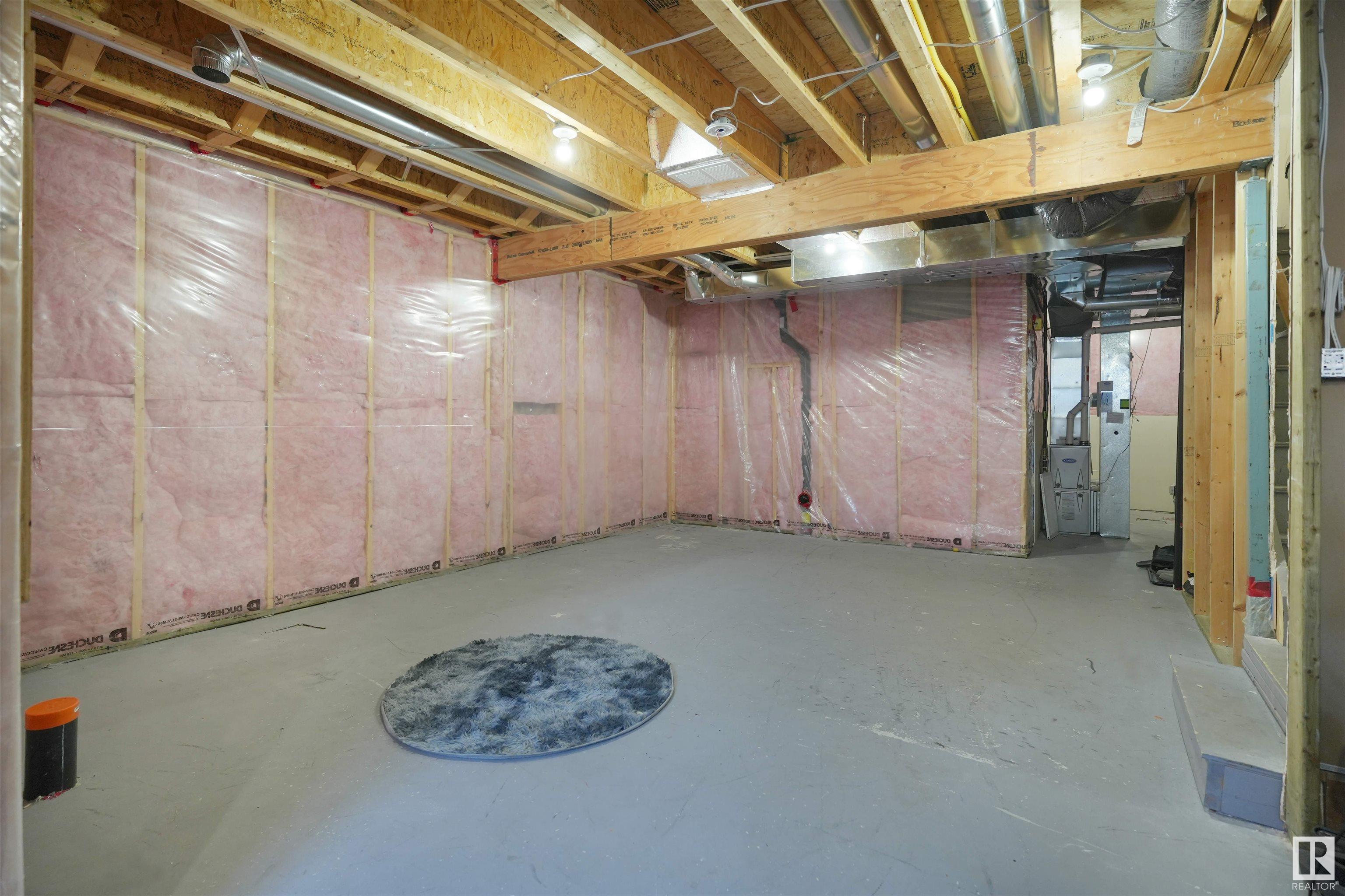      1720 167 Street SW SW , Edmonton,  ,T6W 3C5 ;  Listing Number: MLS E4418874